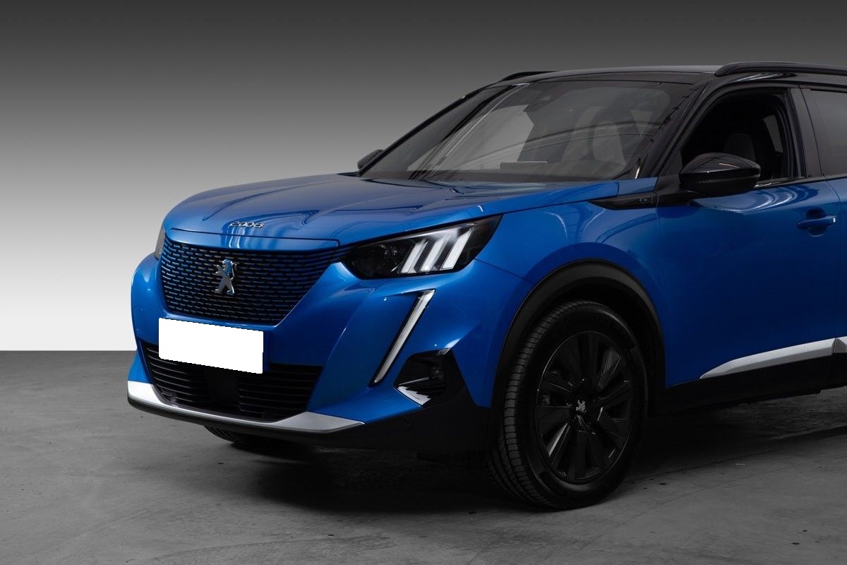 PEUGEOT 2008 II E-2008 136 CH GT - Image 2