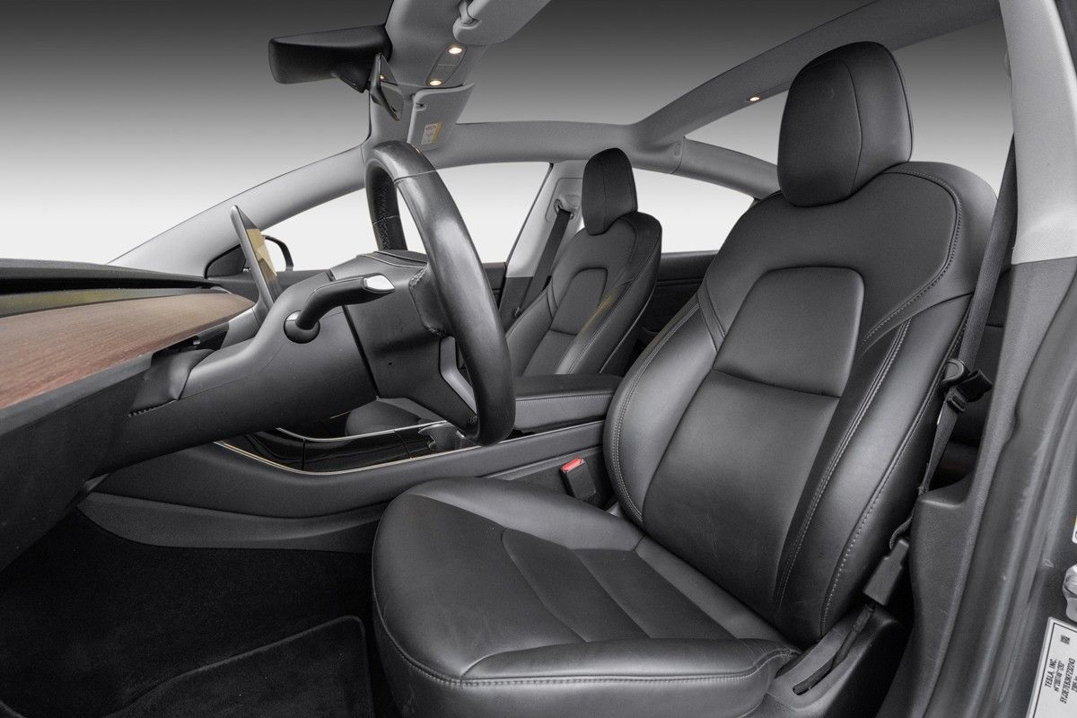 TESLA MODEL 3 LONG RANGE - Image 8