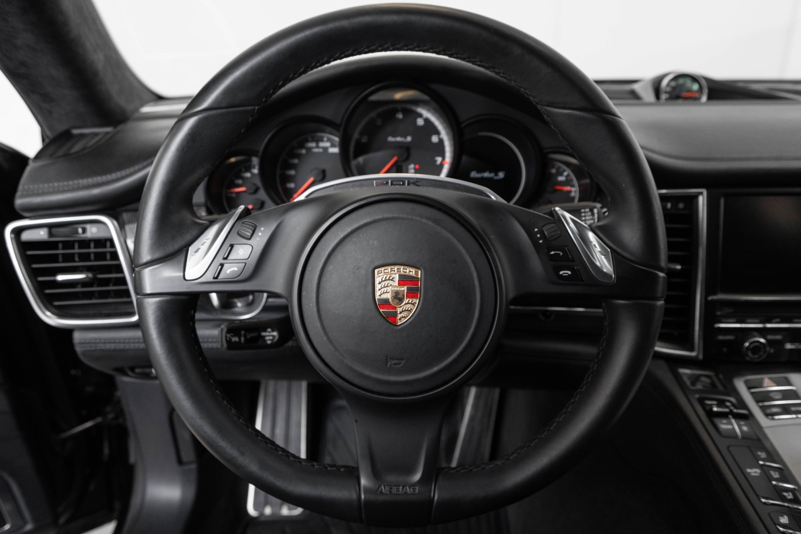 PORSCHE PANAMERA 4.8 V8 500 TURBO - Image 12