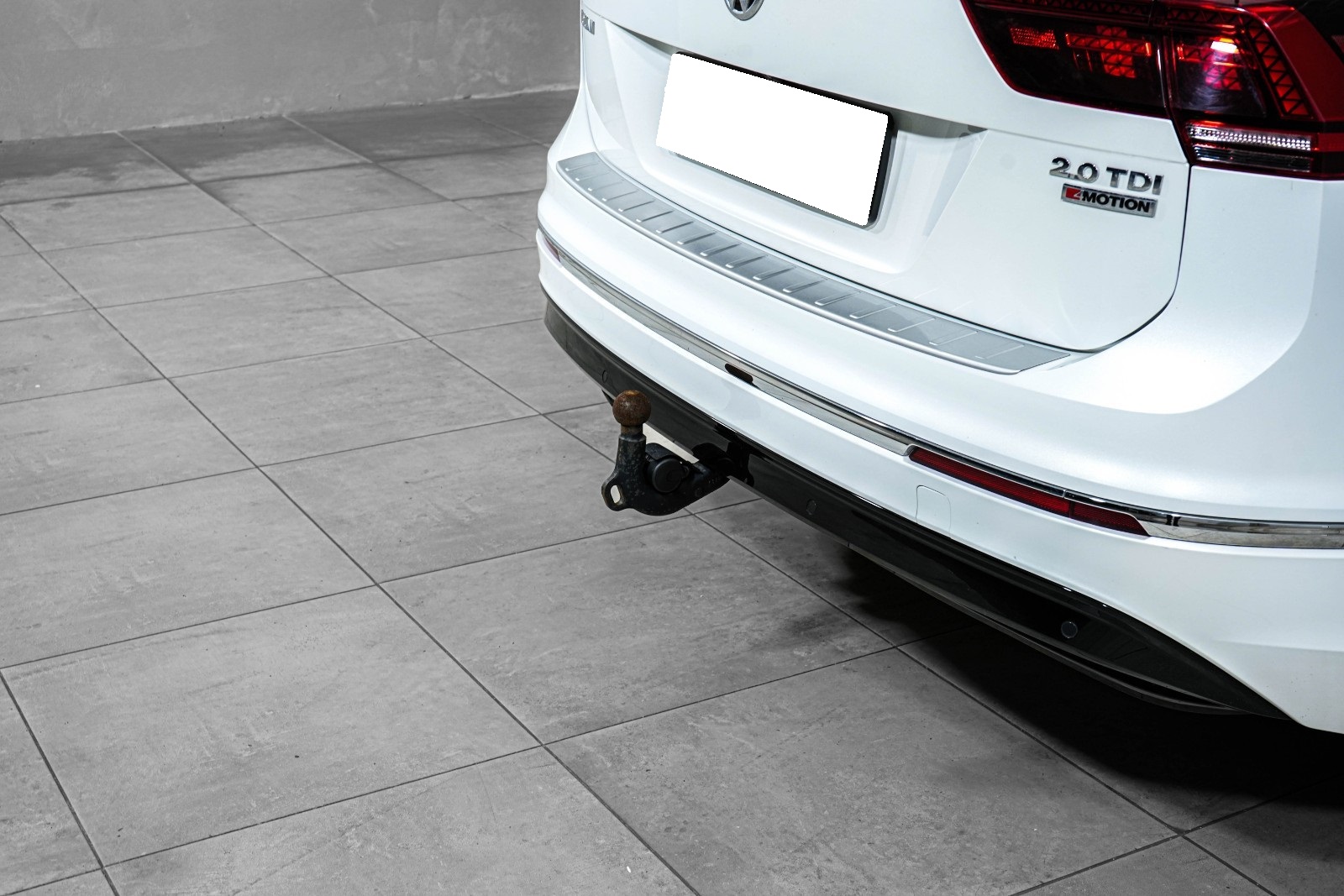 VOLKSWAGEN TIGUAN 2.0 TDI 150 4MOTION R LINE - Image 7