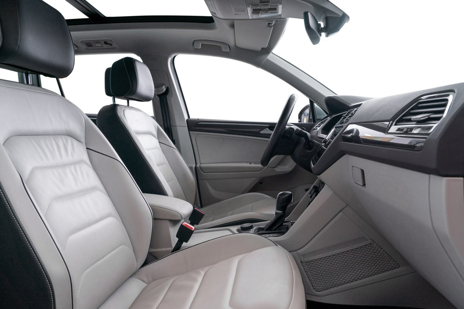 VOLKSWAGEN TIGUAN 2.0 TDI 190CH CARAT EXCLUSIVE 4MOTION DSG7 - Image 19