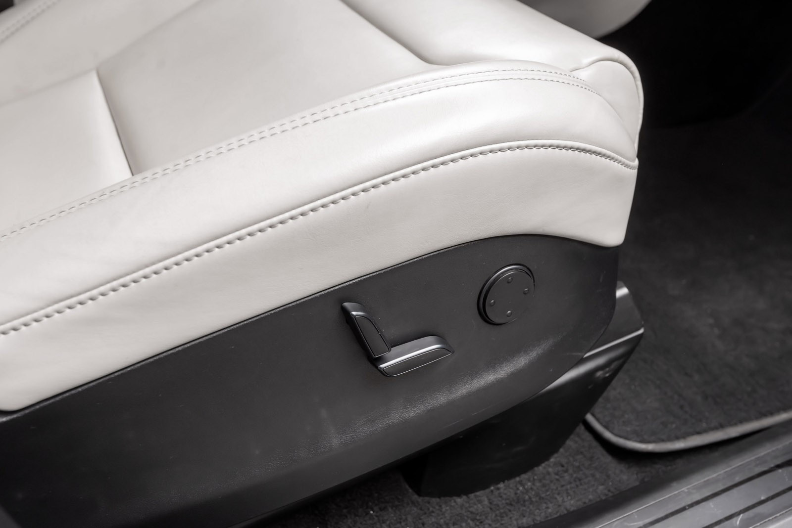 TESLA MODEL X 100D 7 PLACES SUPERCHARGE GRATUITE TRANSFERABLE SC01 - Image 20