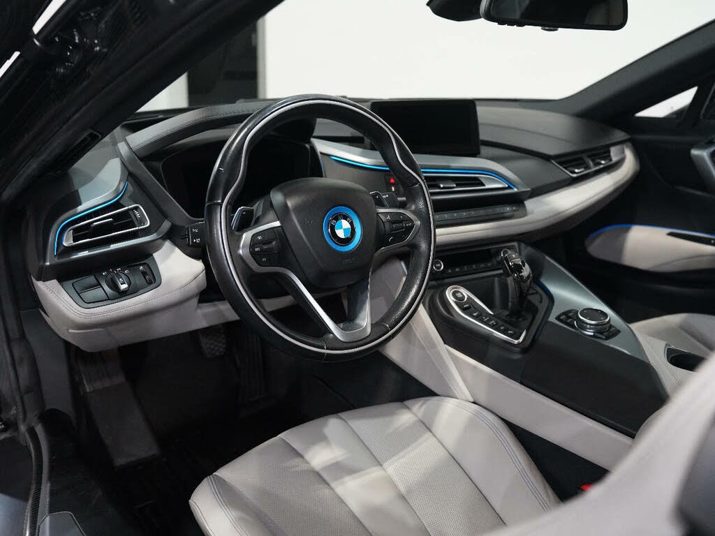 BMW i8 I (I12) PURE IMPULSE - Image 12