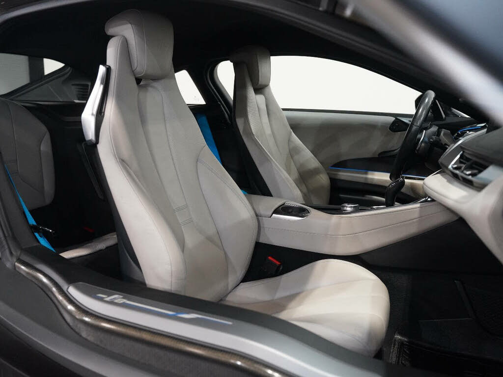 BMW i8 I (I12) PURE IMPULSE - Image 13