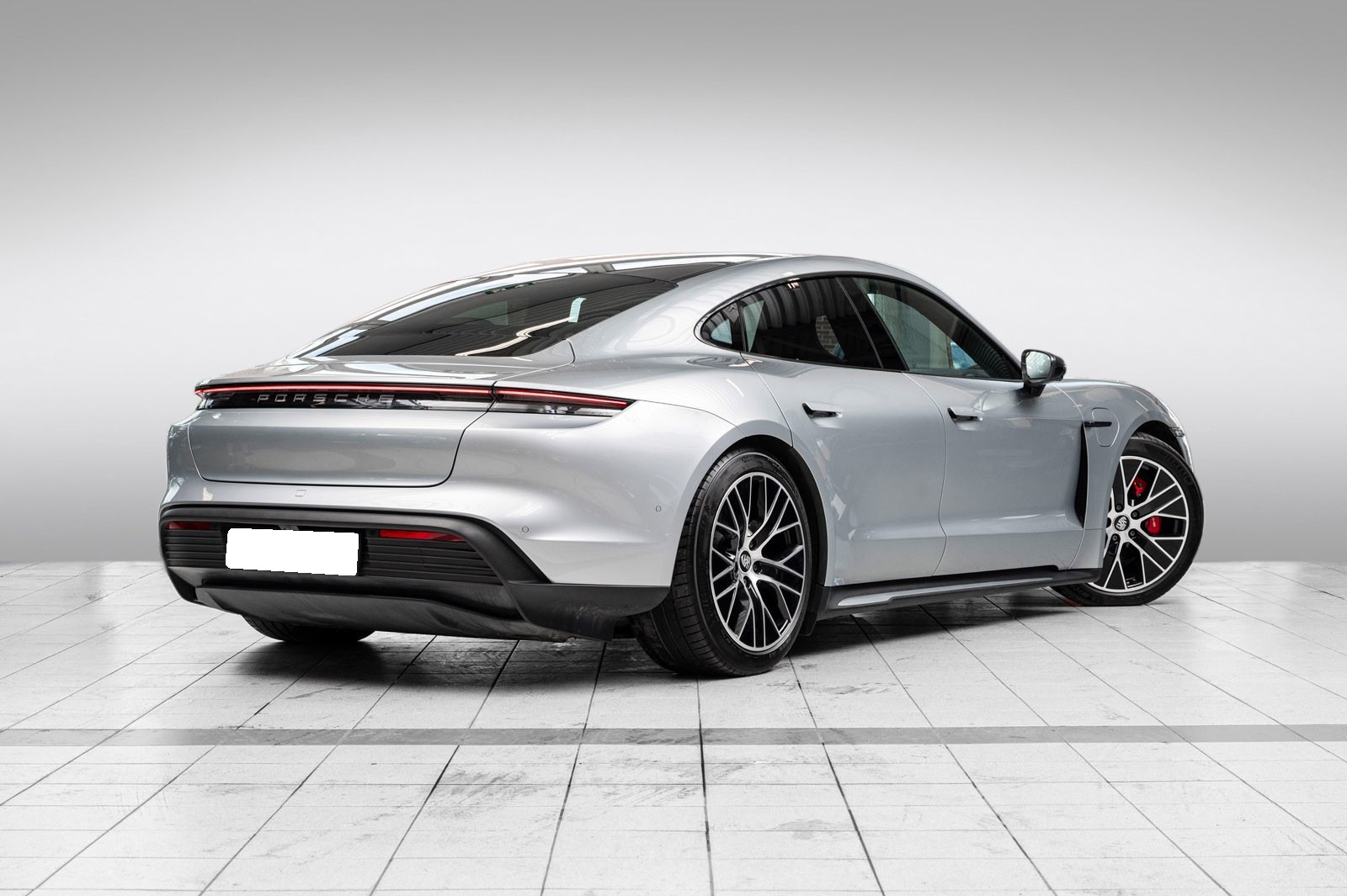 PORSCHE TAYCAN 4S PERFORMANCE PLUS - Image 3