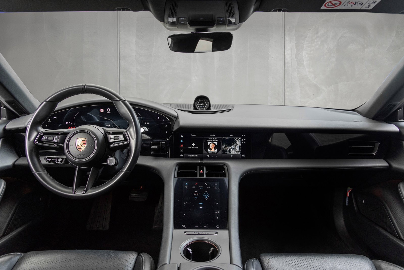 PORSCHE TAYCAN 4S PERFORMANCE PLUS - Image 14