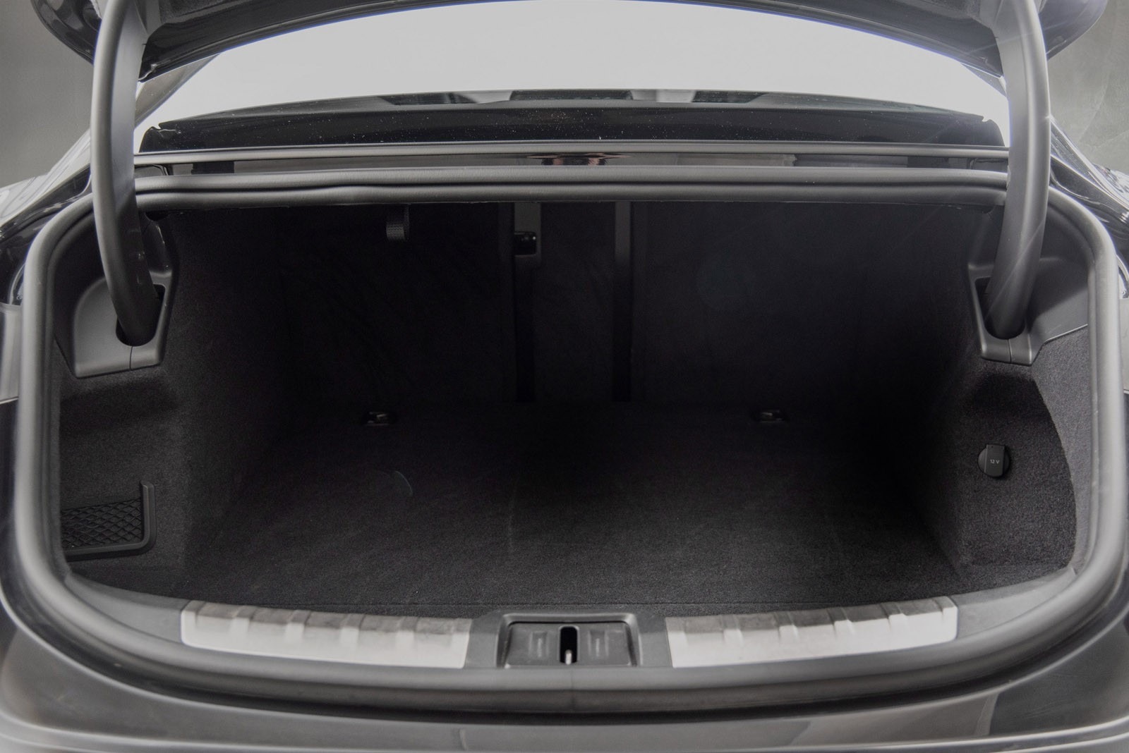 PORSCHE TAYCAN 4S PERFORMANCE PLUS - Image 20