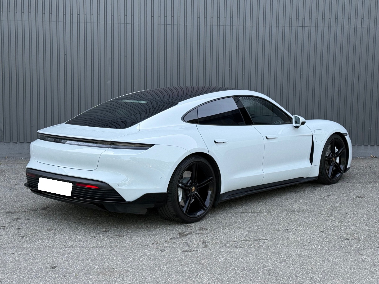 PORSCHE TAYCAN 4S PERFORMANCE PLUS - Image 7
