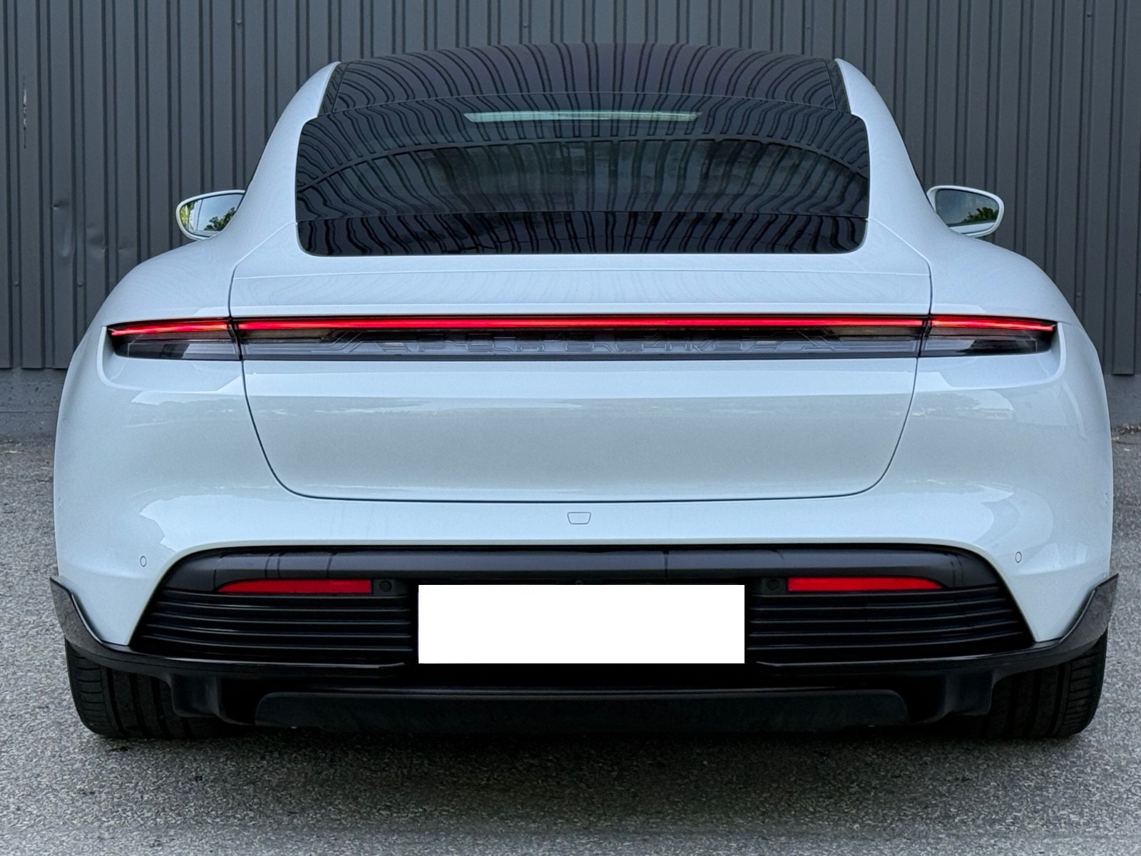 PORSCHE TAYCAN 4S PERFORMANCE PLUS - Image 8