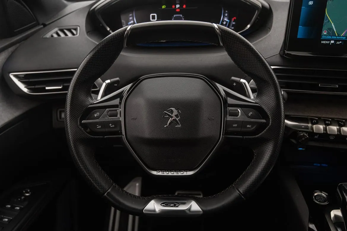 PEUGEOT 5008 II 1.5 BLUEHDI 130CH S&S GT EAT8 - Image 12