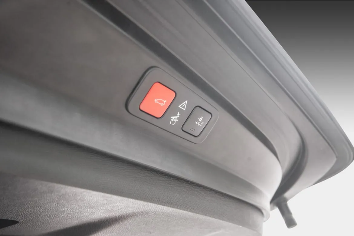 PEUGEOT 5008 II 1.5 BLUEHDI 130CH S&S GT EAT8 - Image 17