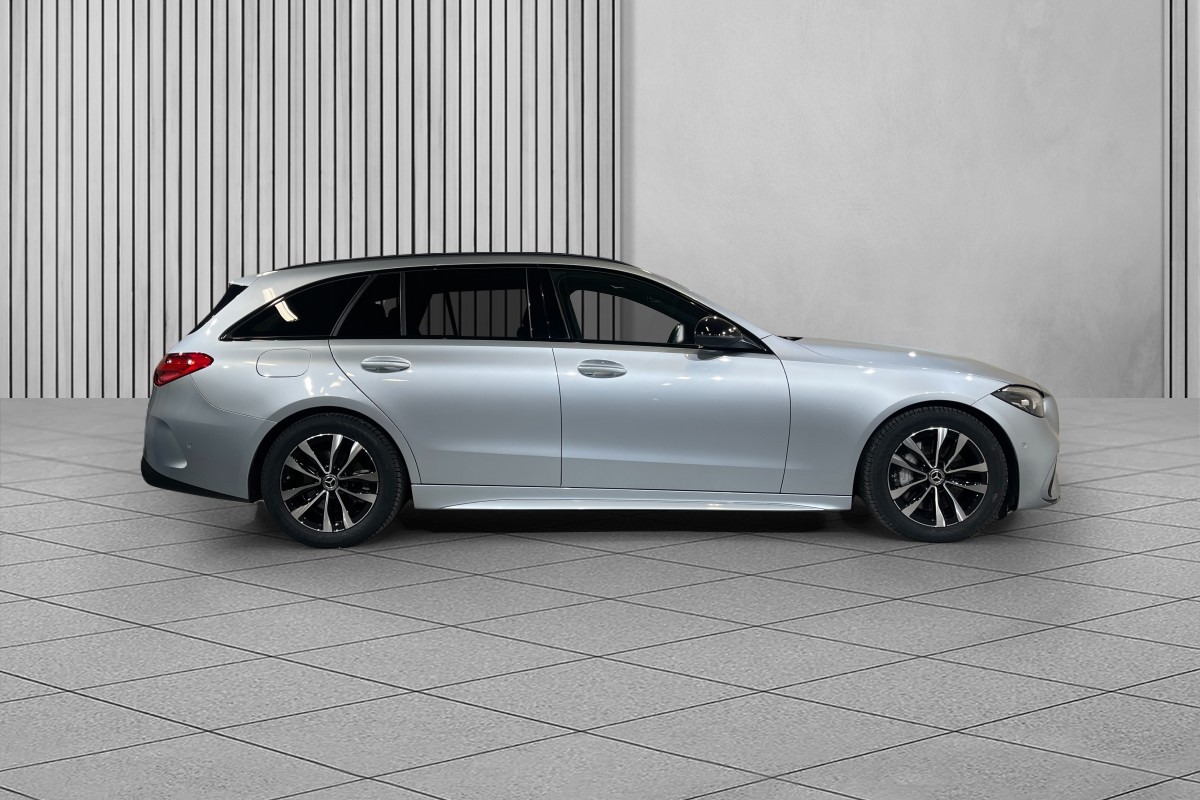 MERCEDES-BENZ CLASSE C BREAK V (S206) 220 D AMG LINE - Image 4