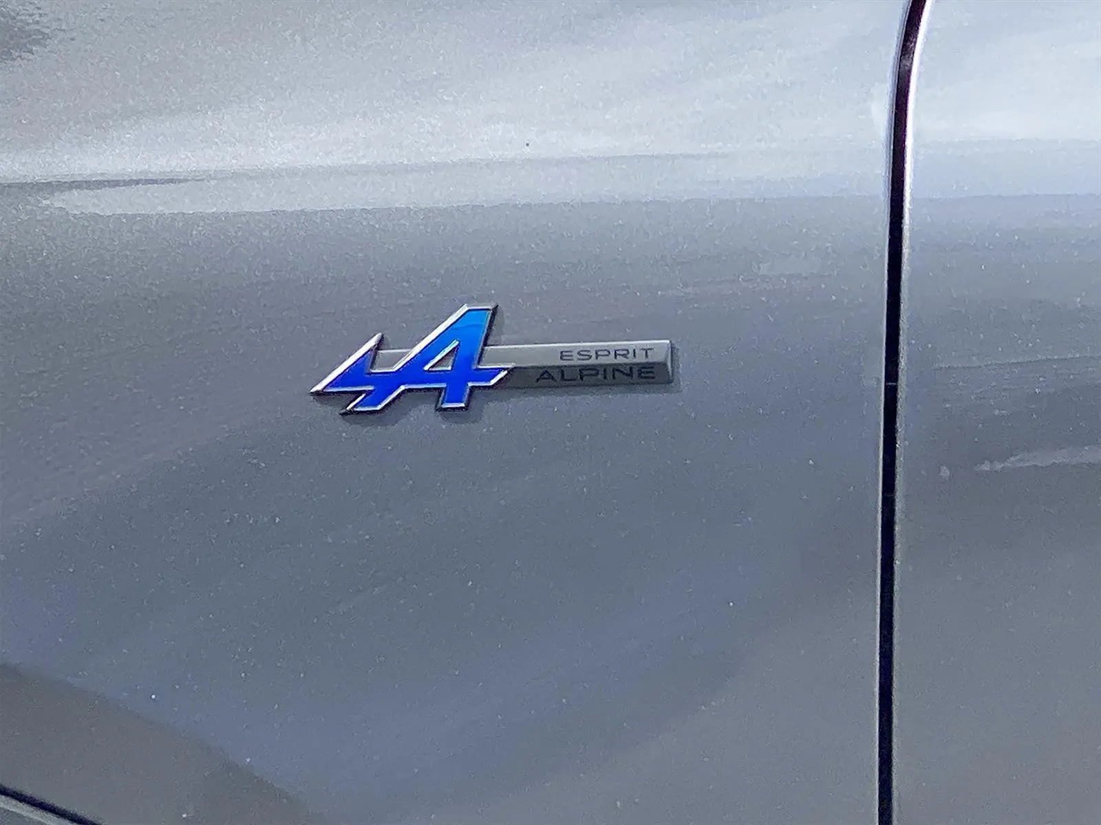 RENAULT SCENIC E-TECH TECHNO ESPRIT ALPINE GRANDE AUTONOMIE - Image 17