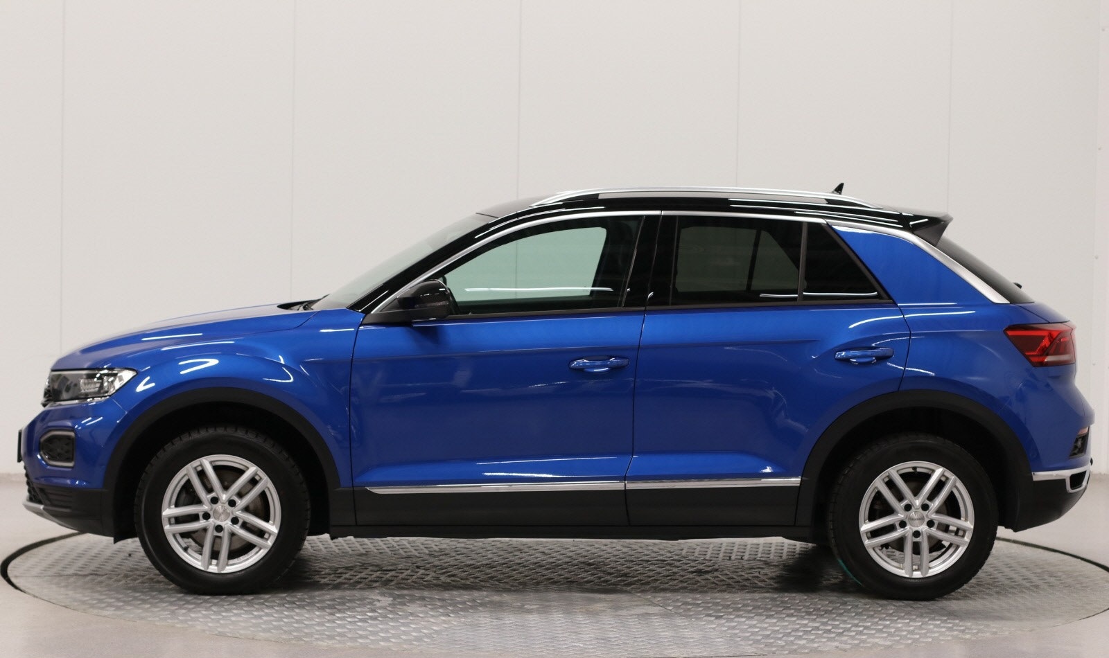 VOLKSWAGEN T-ROC 2.0 TDI 150 STYLE EXCLUSIVE 4MOTION DSG7 - Image 7