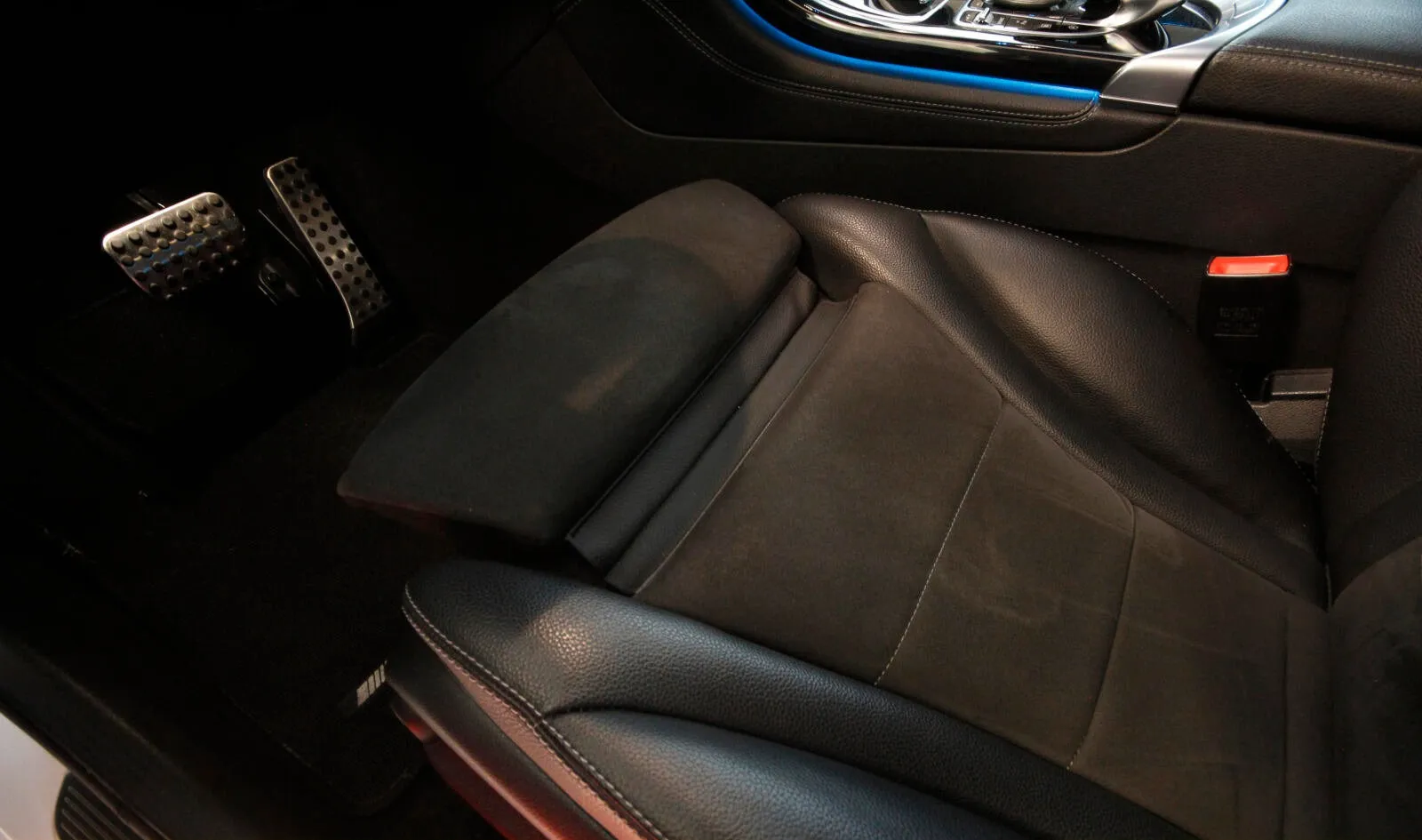 MERCEDES-BENZ GLC 220 D 4MATIC 9G-TRONIC - Image 12