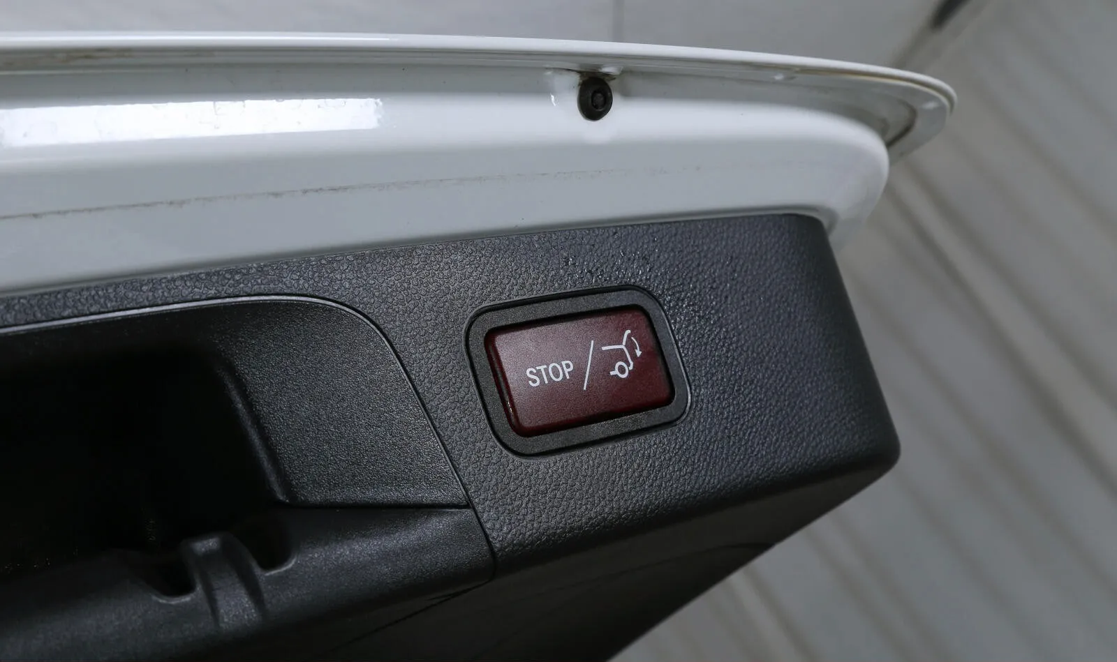 MERCEDES-BENZ GLC 220 D 4MATIC 9G-TRONIC - Image 16