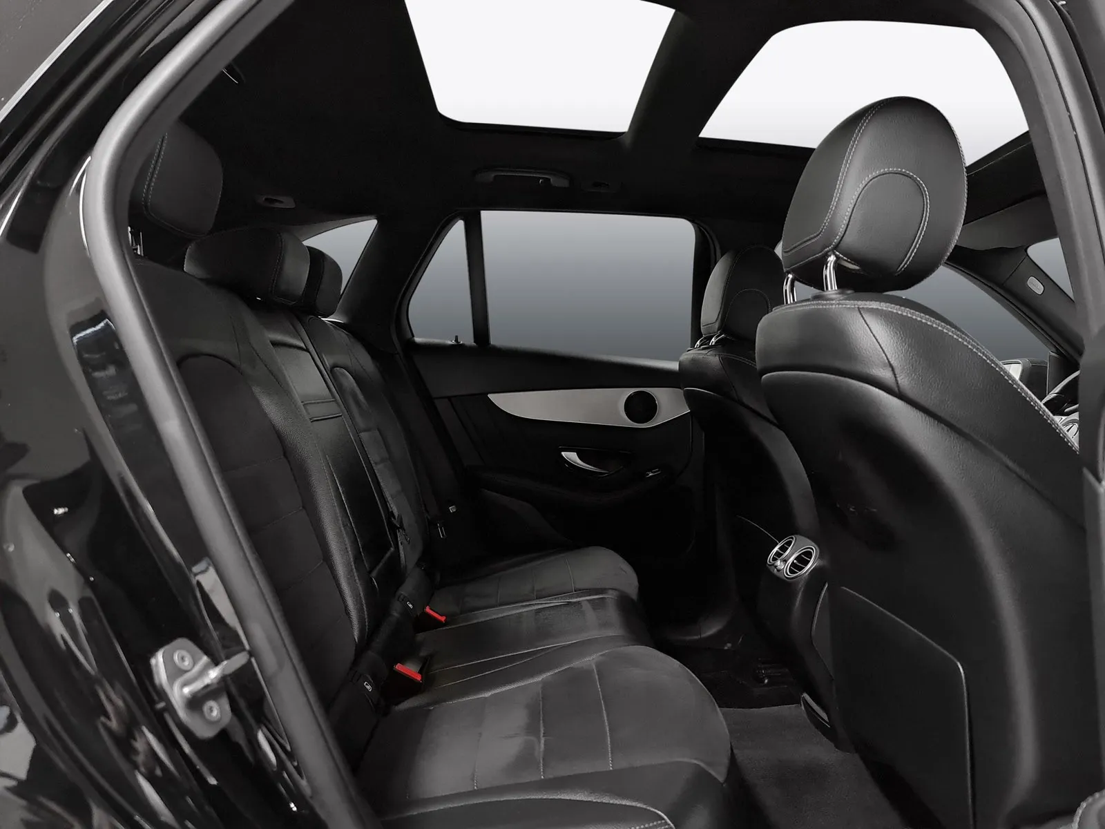 MERCEDES-BENZ GLC 220 D 4MATIC 9G-TRONIC - Image 13