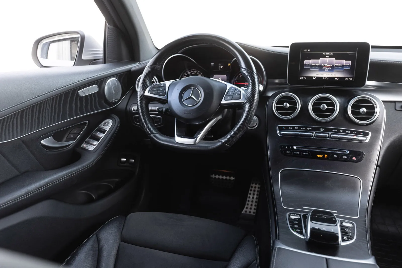 MERCEDES-BENZ GLC COUPE II 220 D AMG LINE 4MATIC 9G-TRONIC - Image 11
