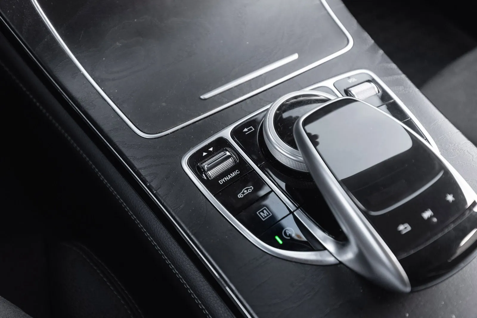 MERCEDES-BENZ GLC COUPE II 220 D AMG LINE 4MATIC 9G-TRONIC - Image 18