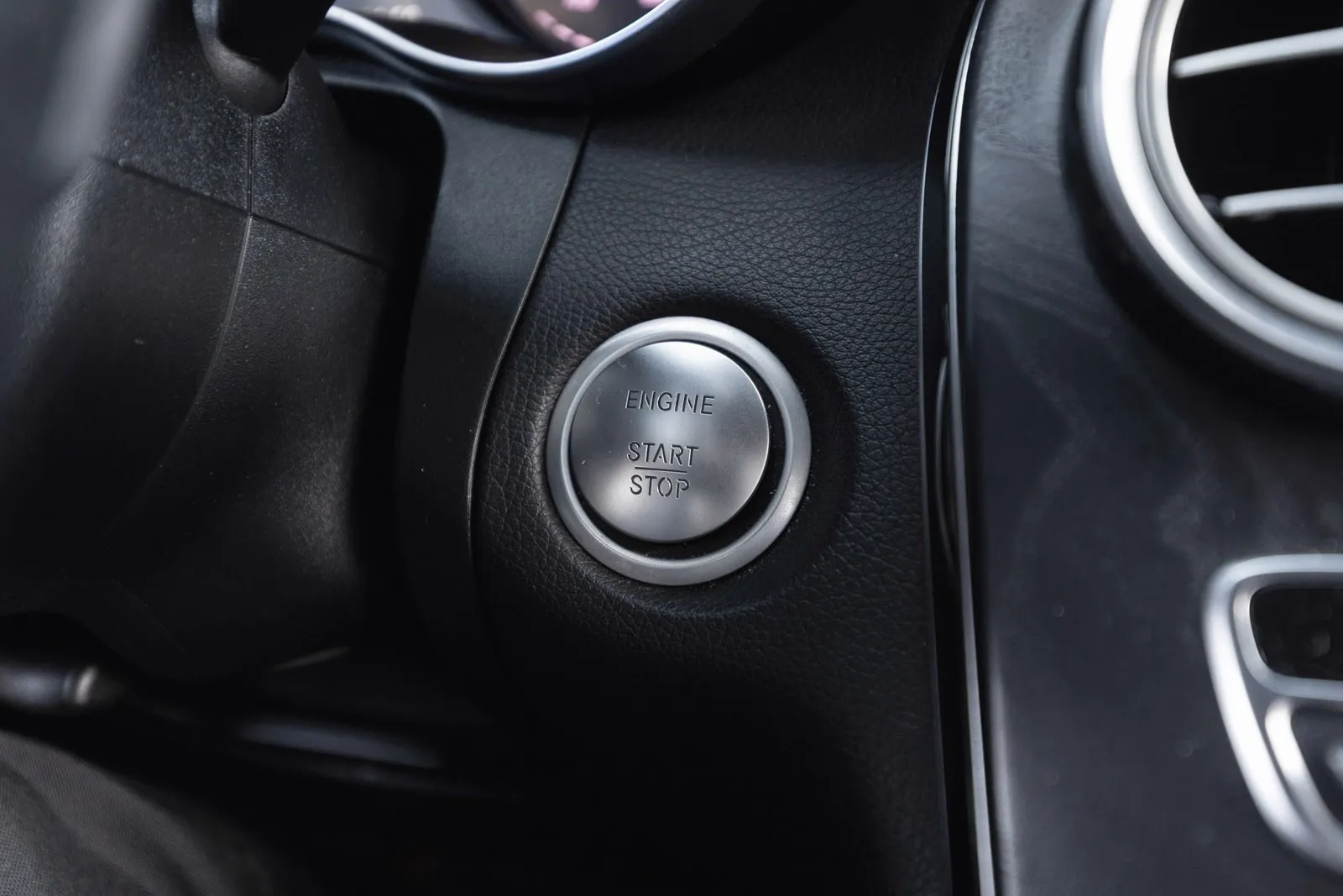 MERCEDES-BENZ GLC COUPE II 220 D AMG LINE 4MATIC 9G-TRONIC - Image 19