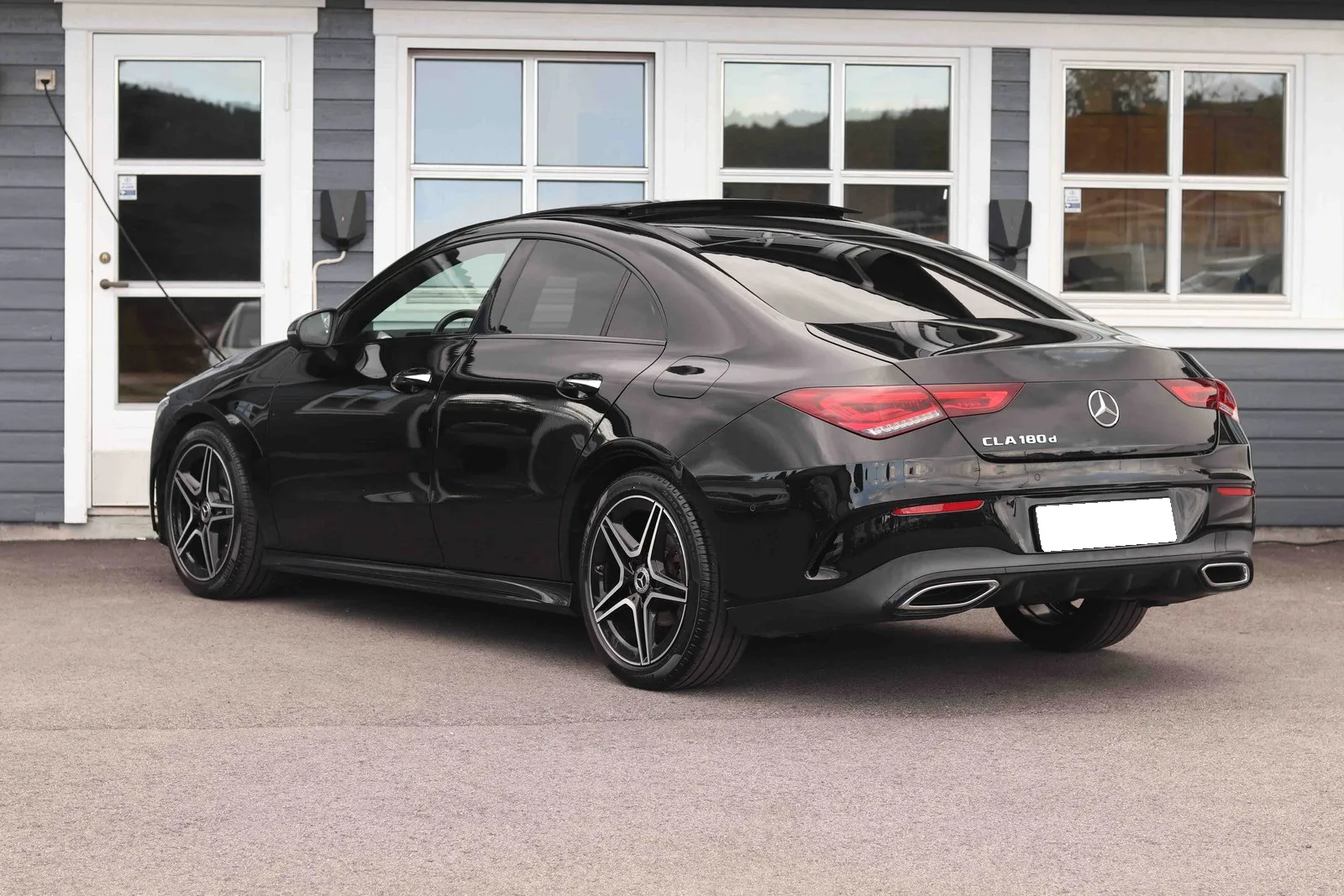 MERCEDES-BENZ CLA II 180 D AMG LINE 7G-DCT - Image 5