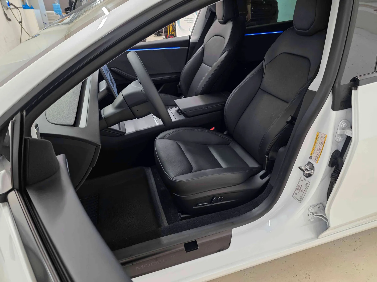 TESLA MODEL 3 HIGHLAND AWD DUAL MOTOR LONG RANGE - Image 11