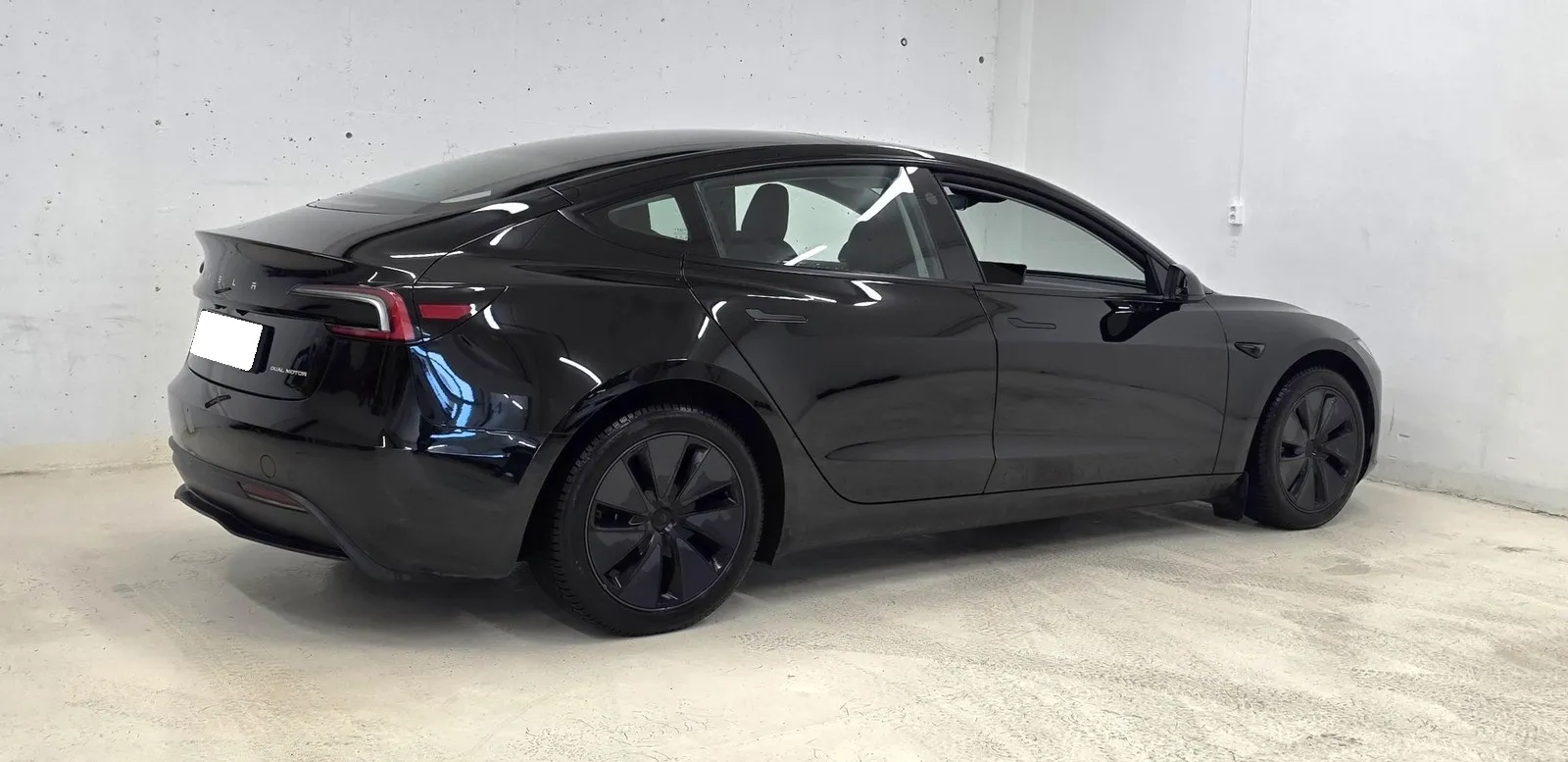 TESLA MODEL 3 HIGHLAND AWD DUAL MOTOR LONG RANGE - Image 6