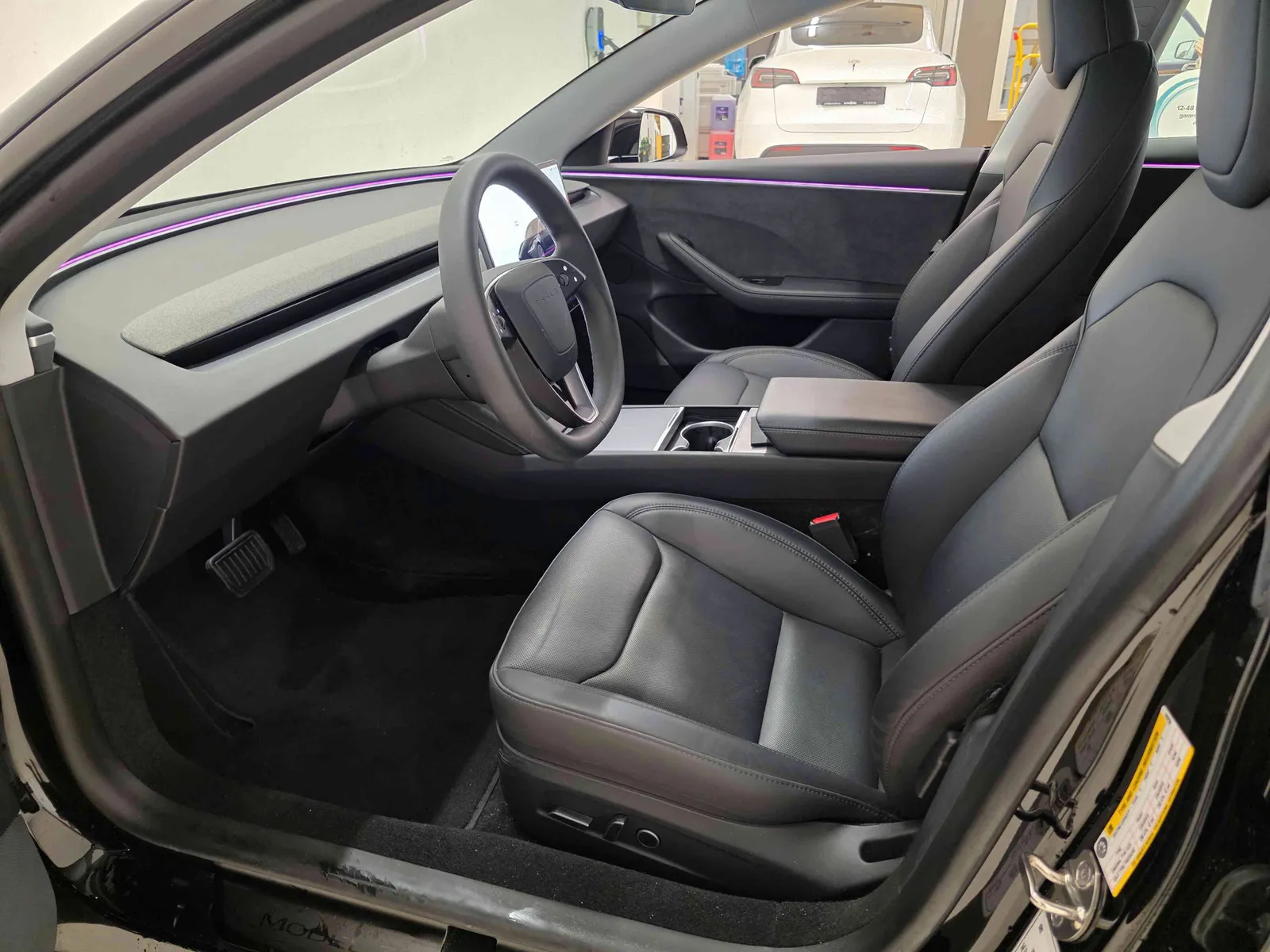 TESLA MODEL 3 HIGHLAND AWD DUAL MOTOR LONG RANGE - Image 12