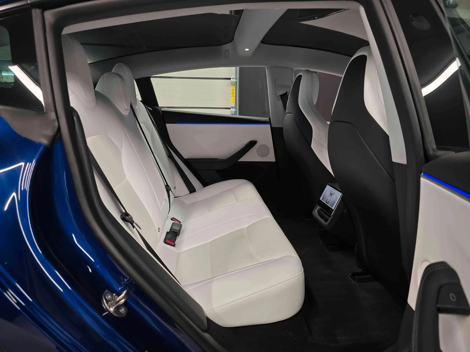 TESLA MODEL 3 HIGHLAND DUAL MOTORPERFORMANCE - Image 14