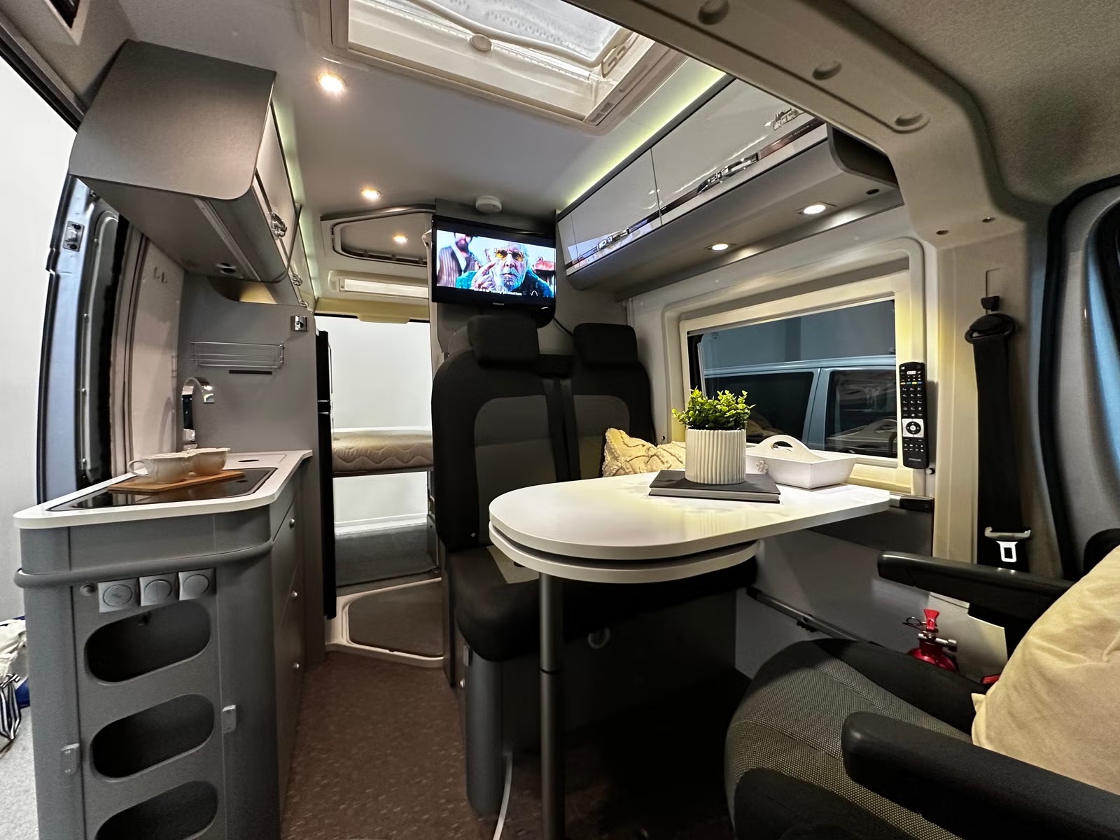 ADRIA TWIN 600 SPT - Image 14