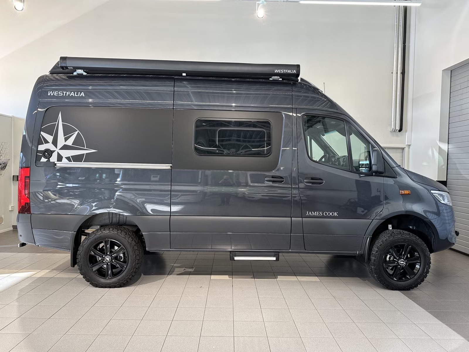 WESTFALIA JAMES COOK 600 E SLIDE-OUT 04 COUCHAGES - Image 4