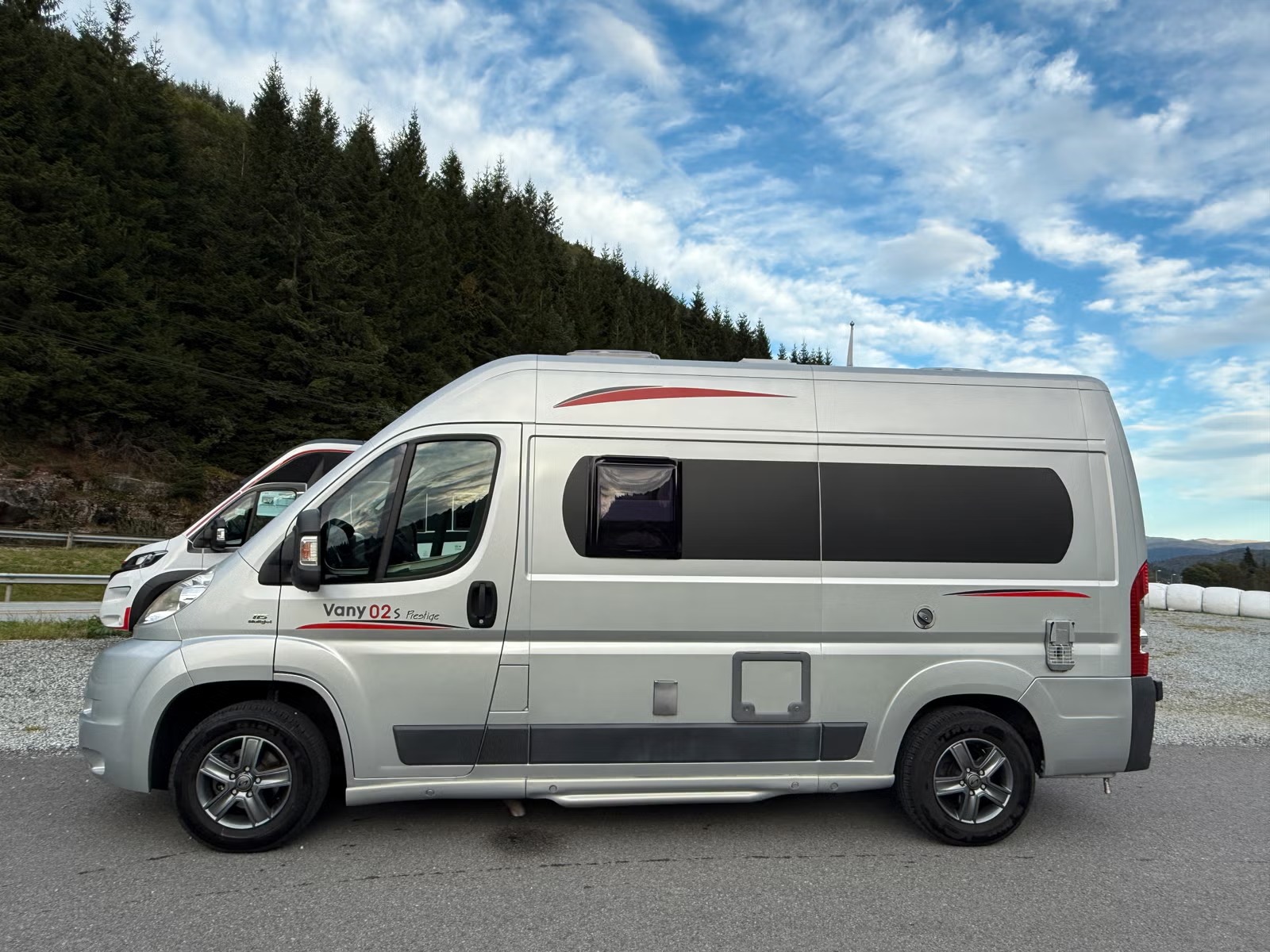 CHALLENGER VANY 02 S PRESTIGE - Image 3