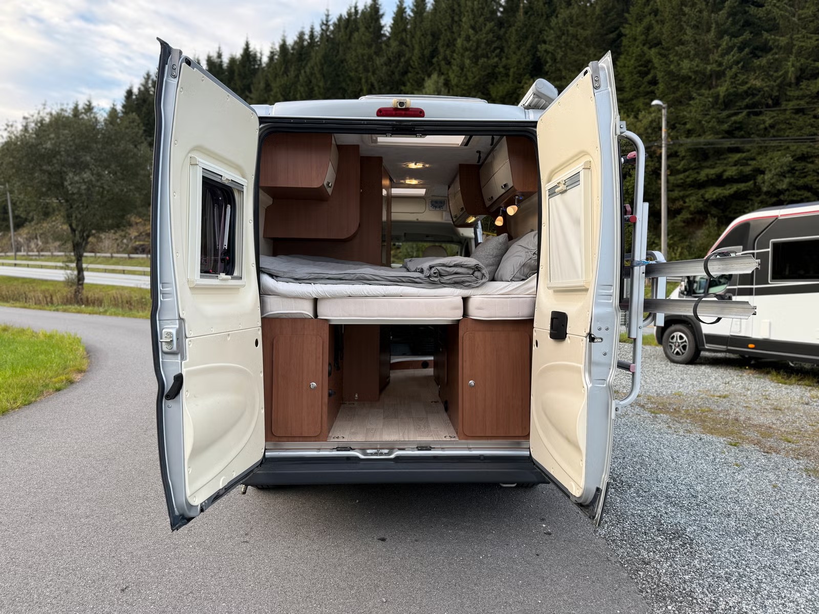 CHALLENGER VANY 02 S PRESTIGE - Image 10