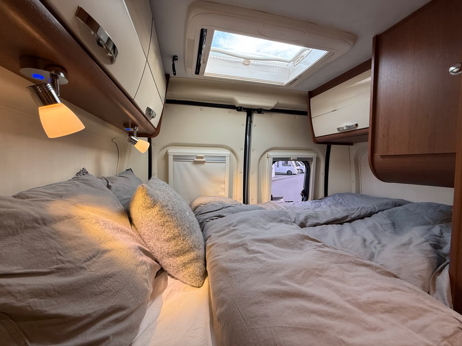 CHALLENGER VANY 02 S PRESTIGE - Image 20