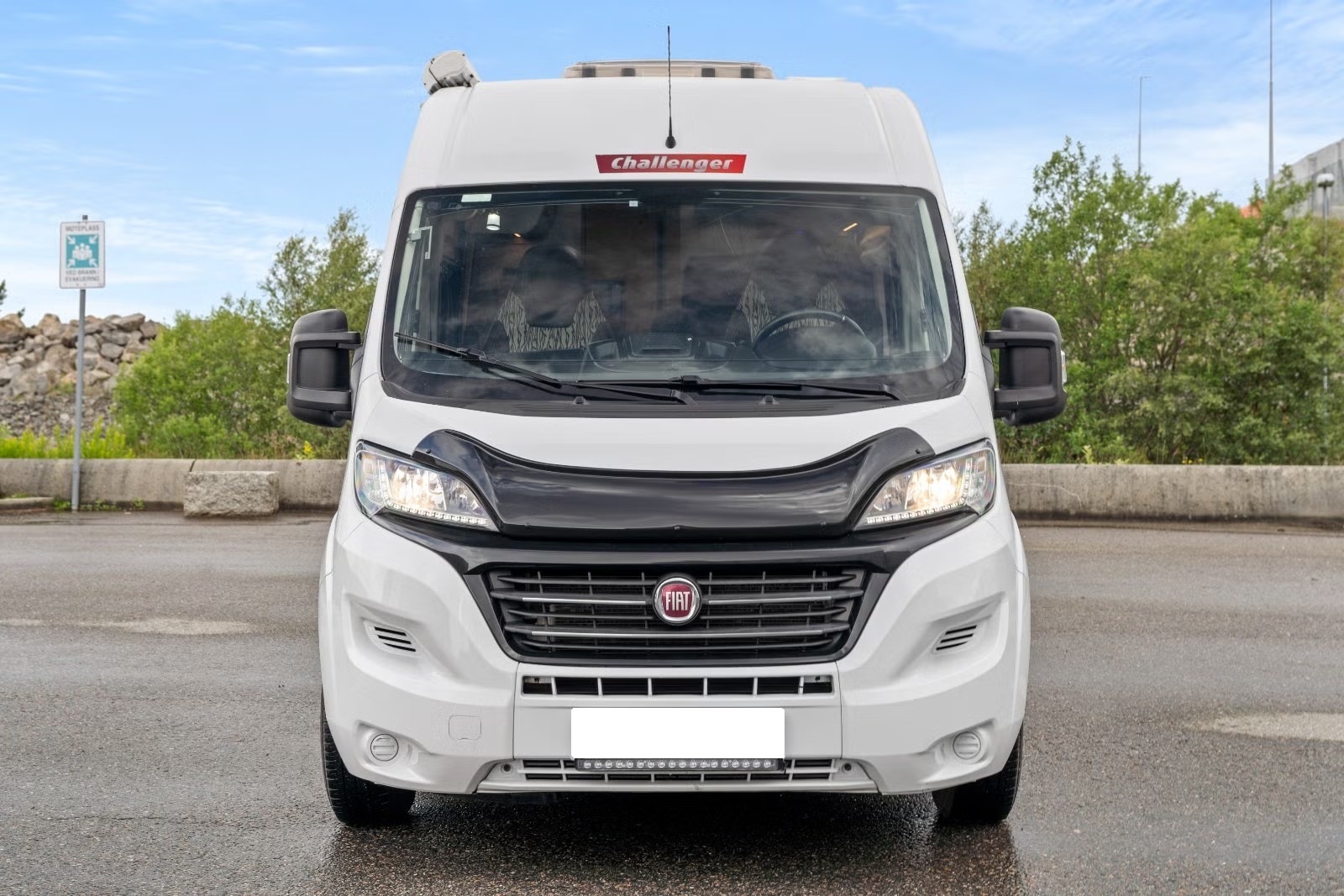 CHALLENGER VANY V114 - 04 COUCHAGES - Image 3