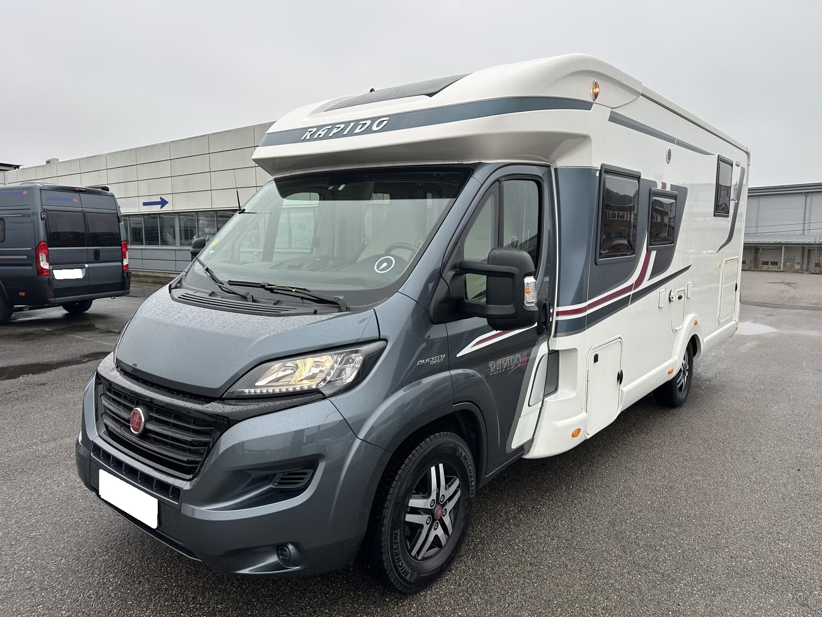 RAPIDO 696 F PREMIUM EDITION - Image 3