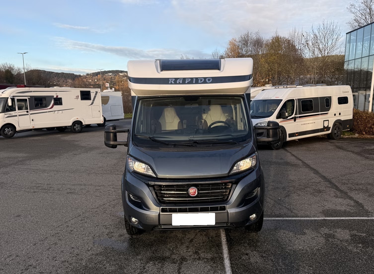 RAPIDO 7096 F - Image 3