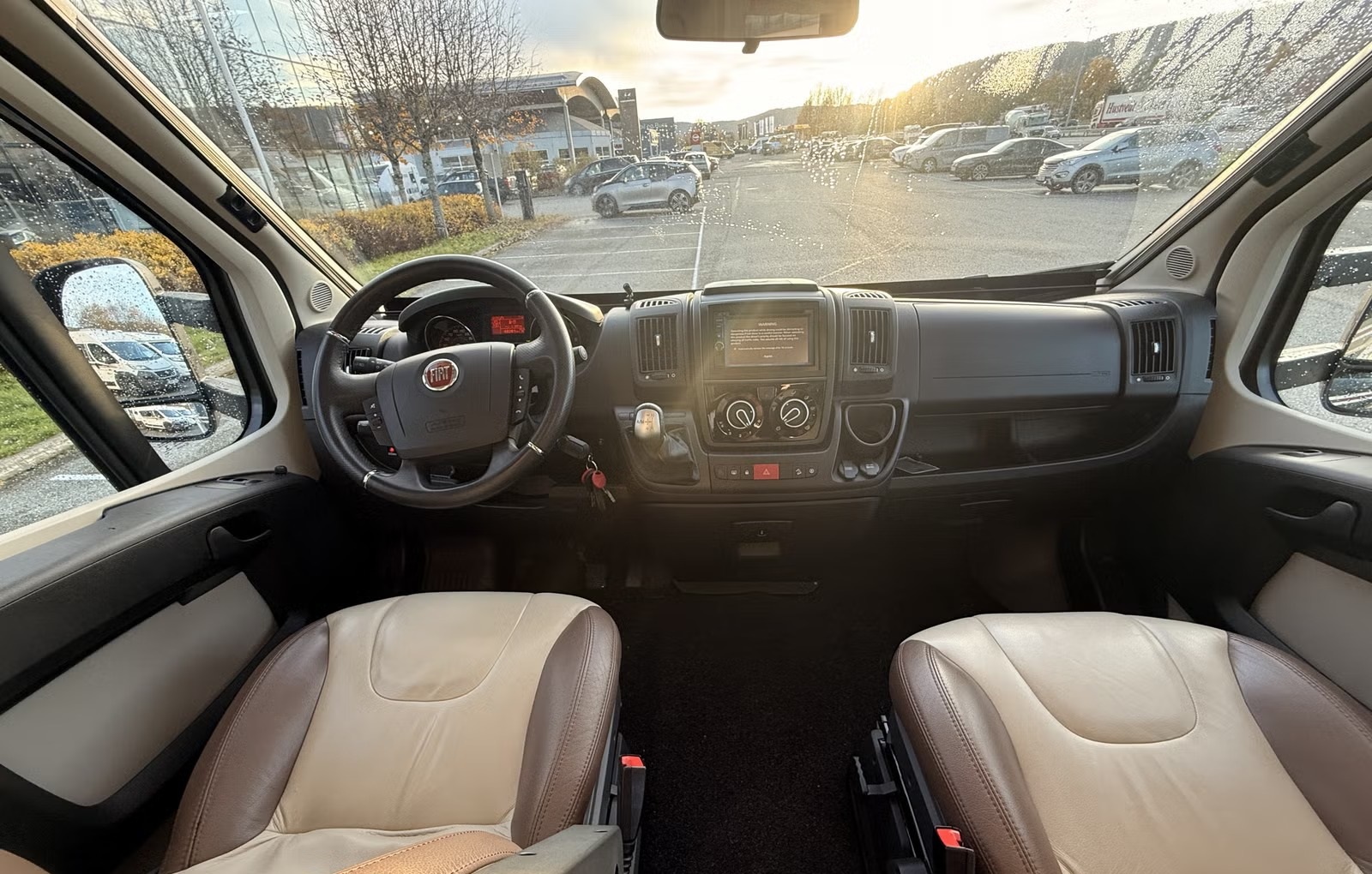 RAPIDO 7096 F - Image 8