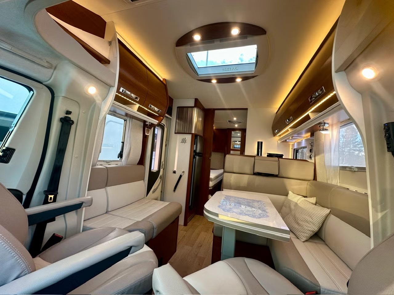 RAPIDO S6 665F - Image 11