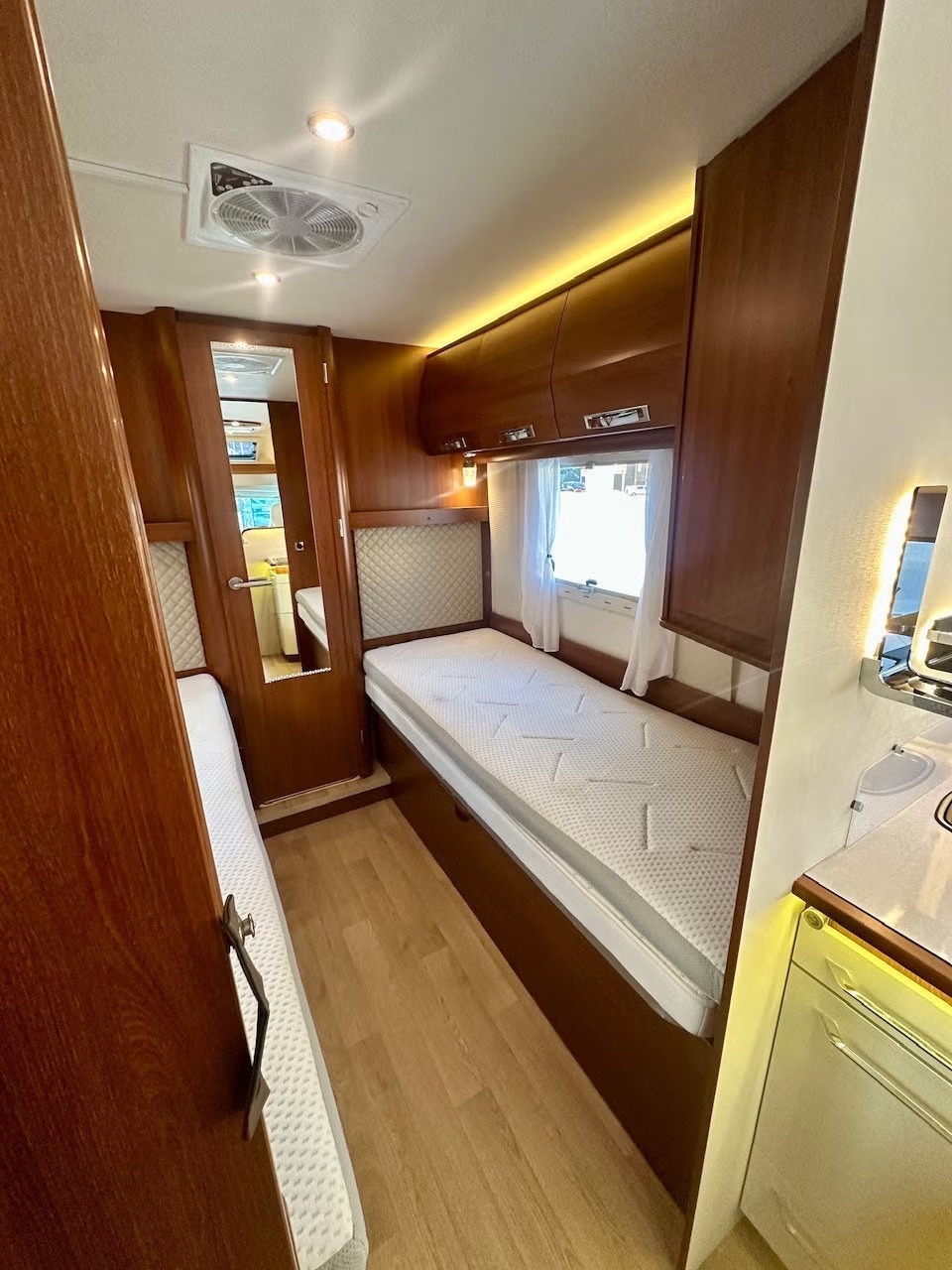 RAPIDO S6 665F - Image 19