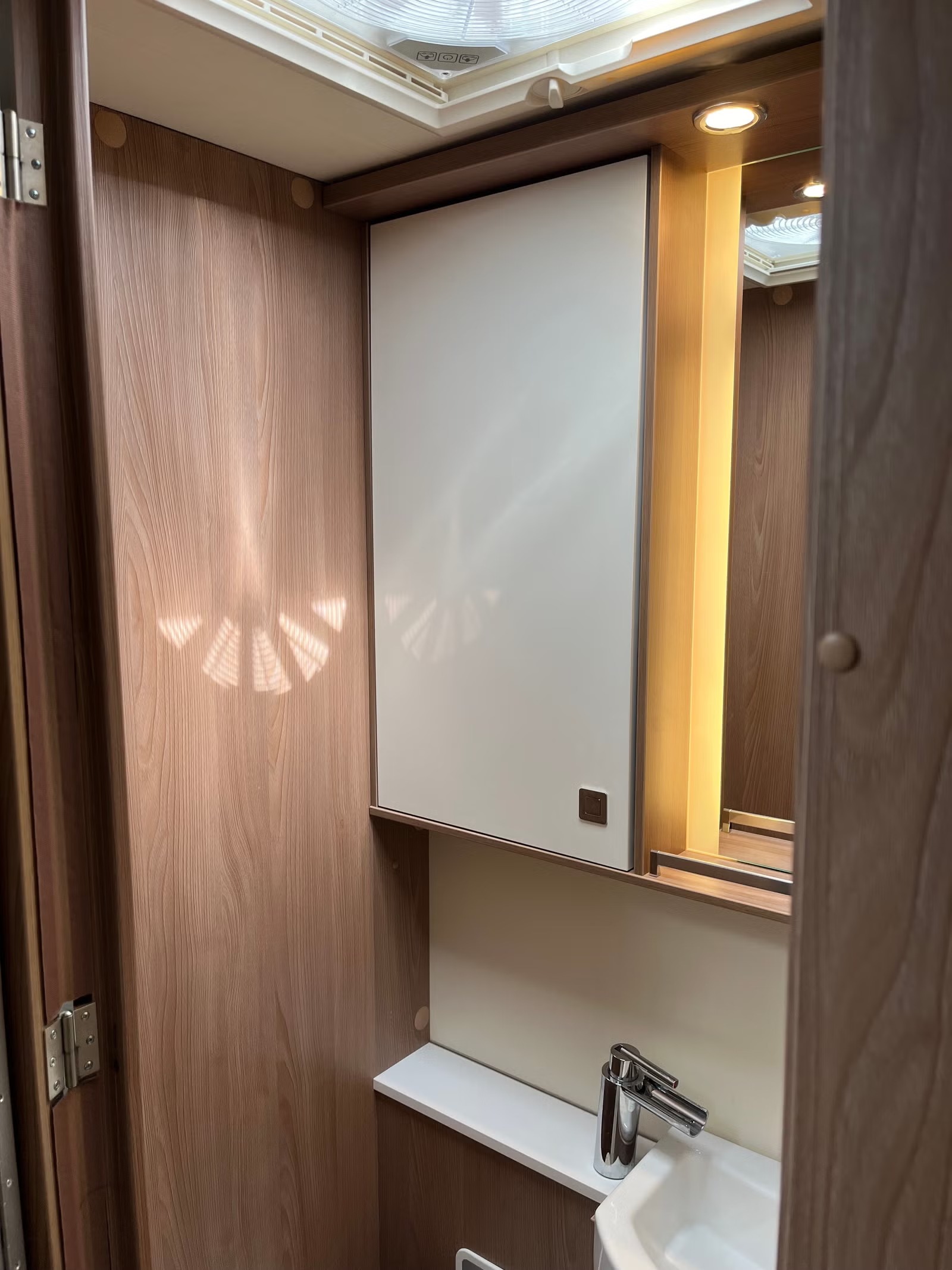 BÜRSTNER LYSEO TD 734 PRIVILEGE - Image 15