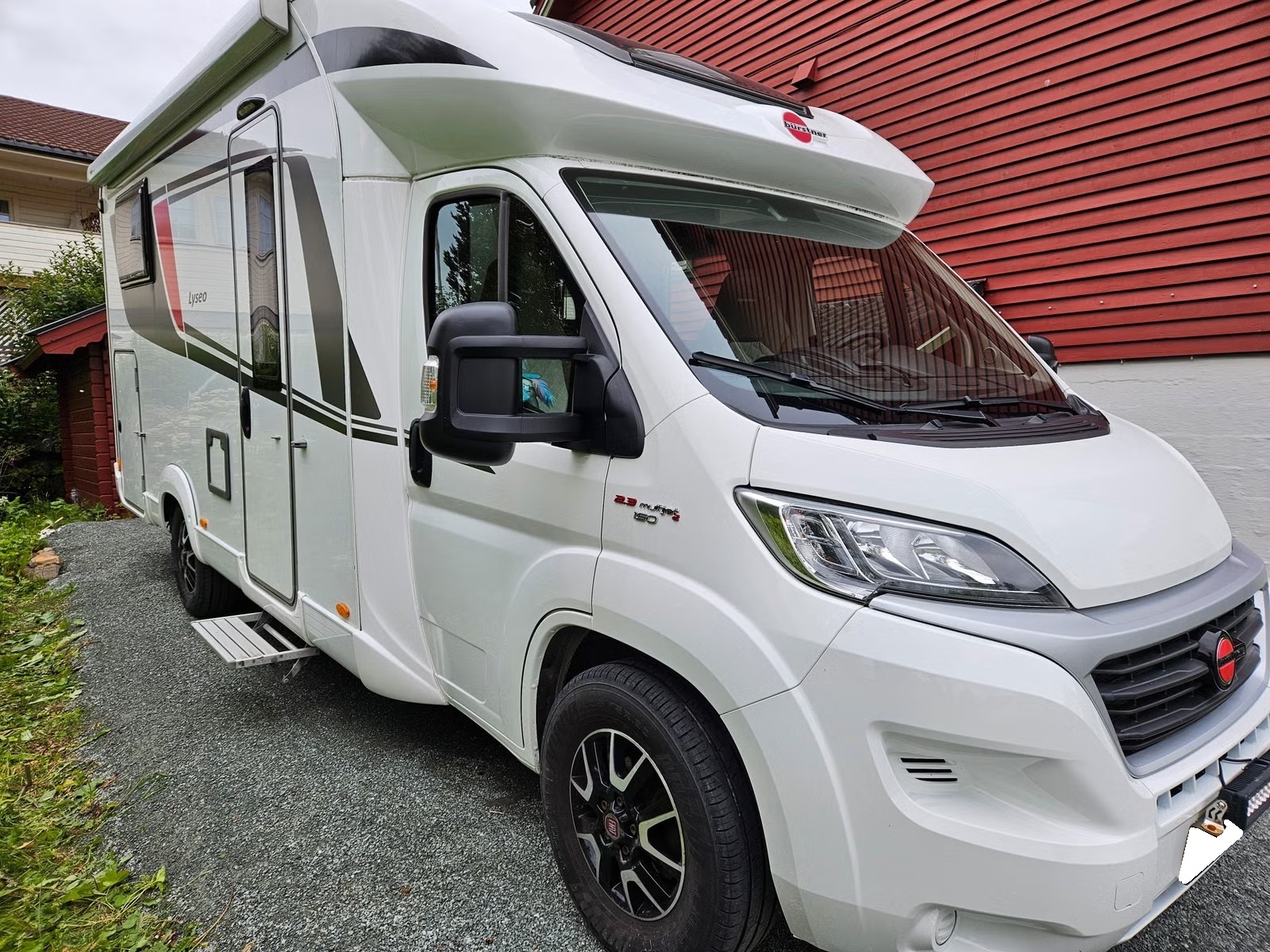 BÜRSTNER LYSEO PRIVILEGE TD 690 G - Image 5