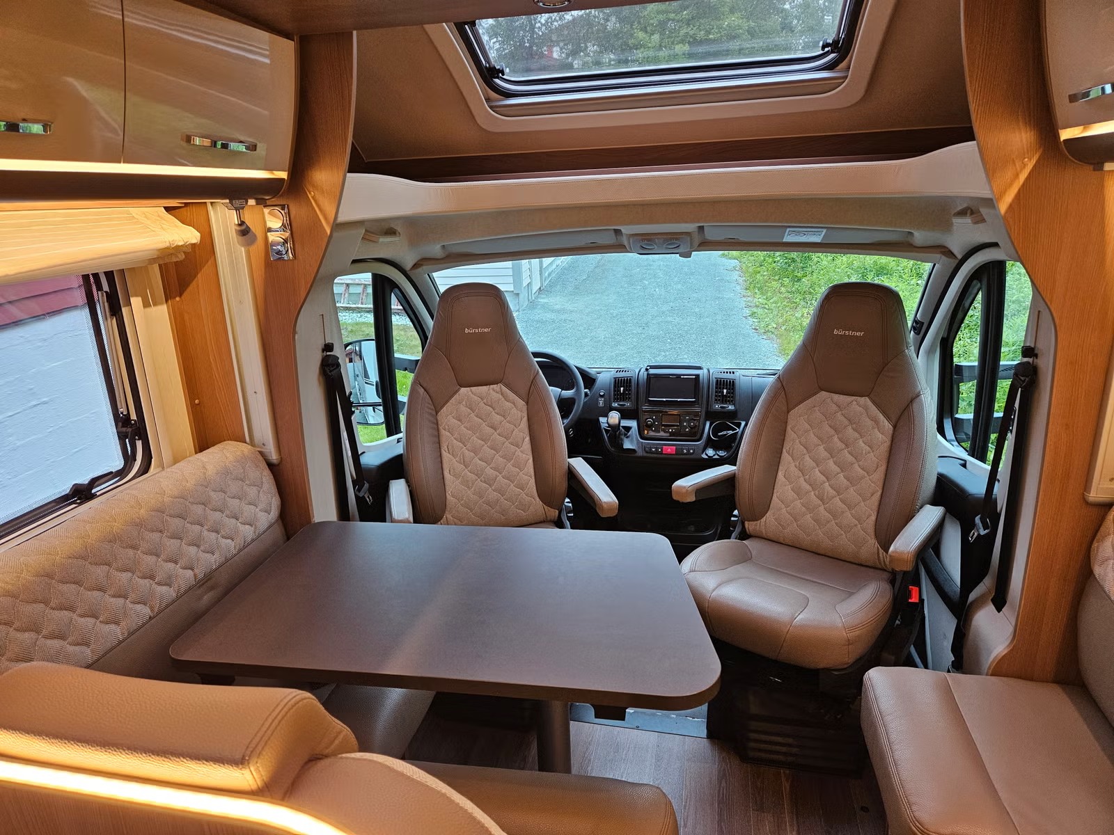 BÜRSTNER LYSEO PRIVILEGE TD 690 G - Image 7