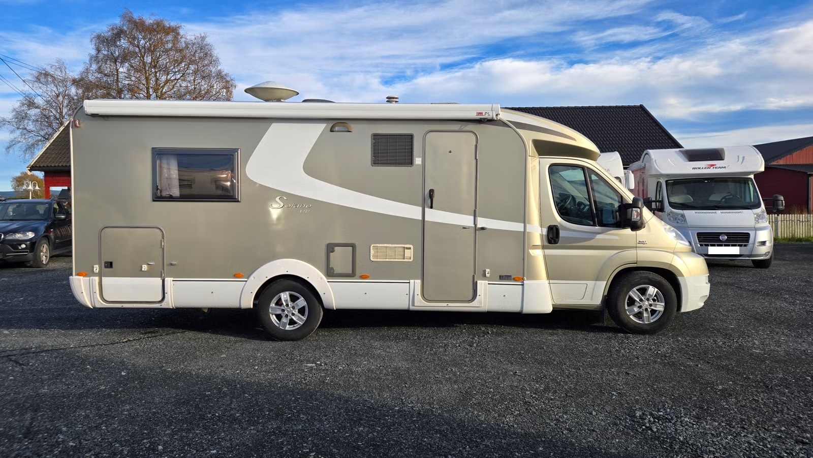 BÜRSTNER SOLANO T727 - Image 2