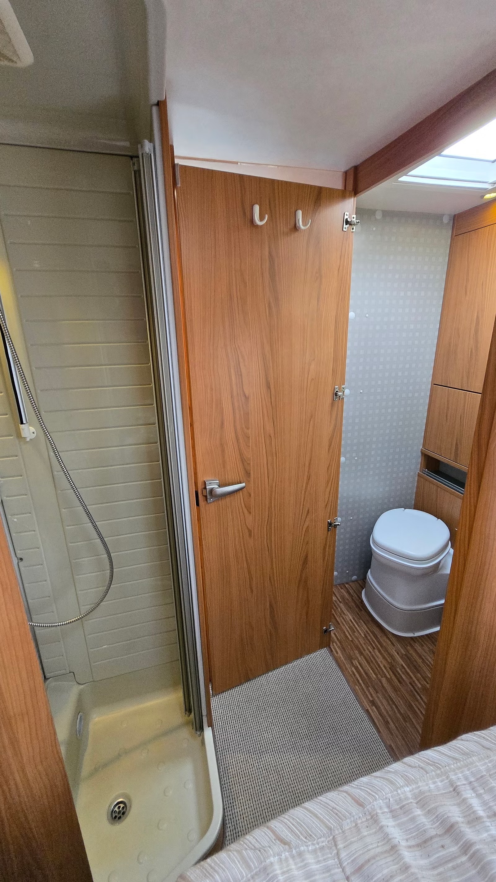 BÜRSTNER SOLANO T727 - Image 16