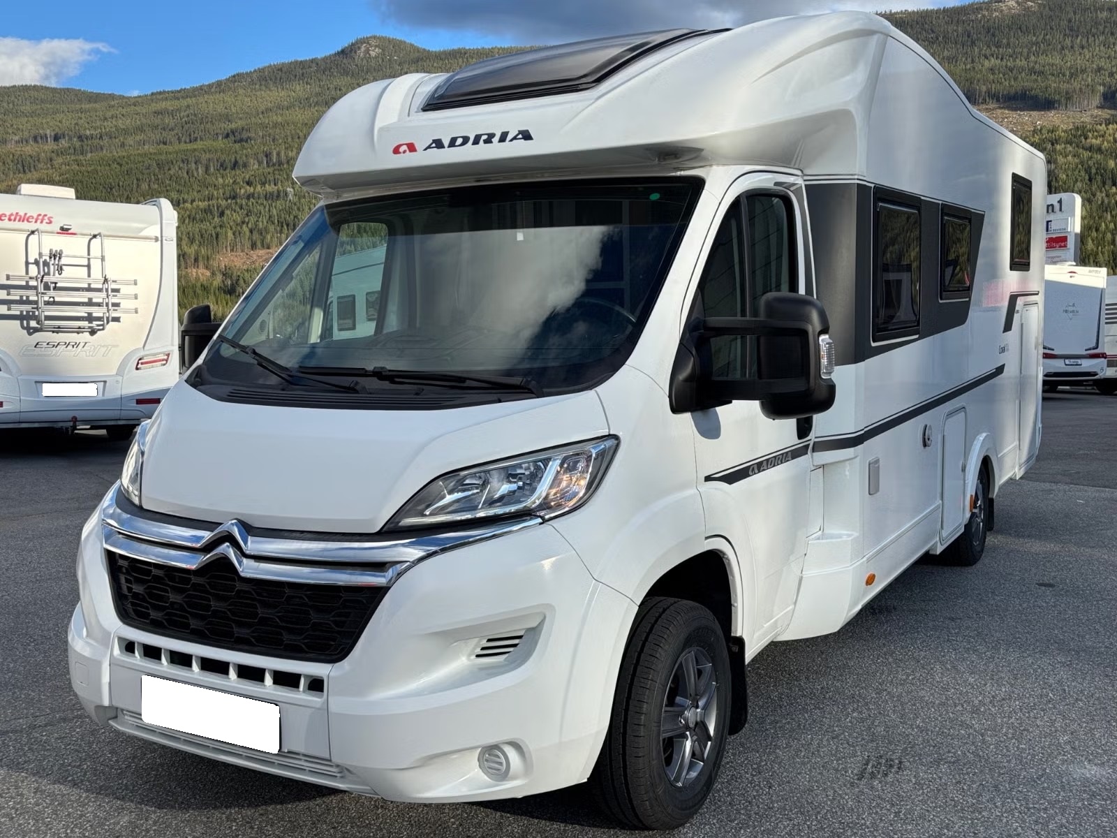 ADRIA CORAL S 670DL