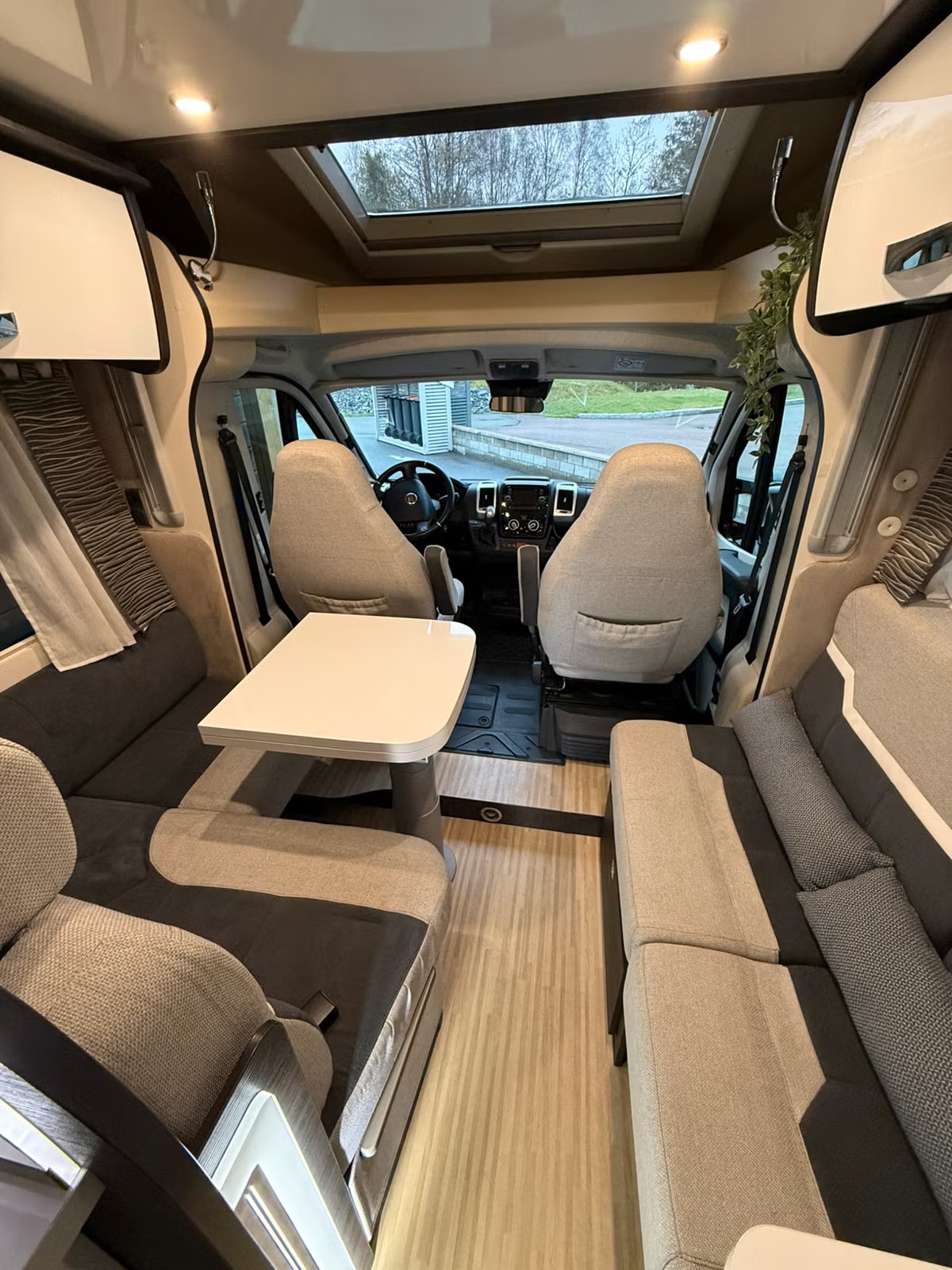 BENIMAR MILEO 263 - Image 10