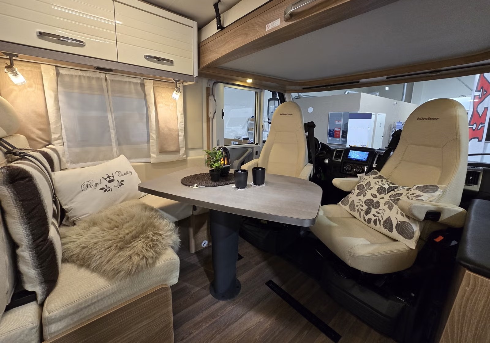 BÜRSTNER AVIANO 690 G - Image 7