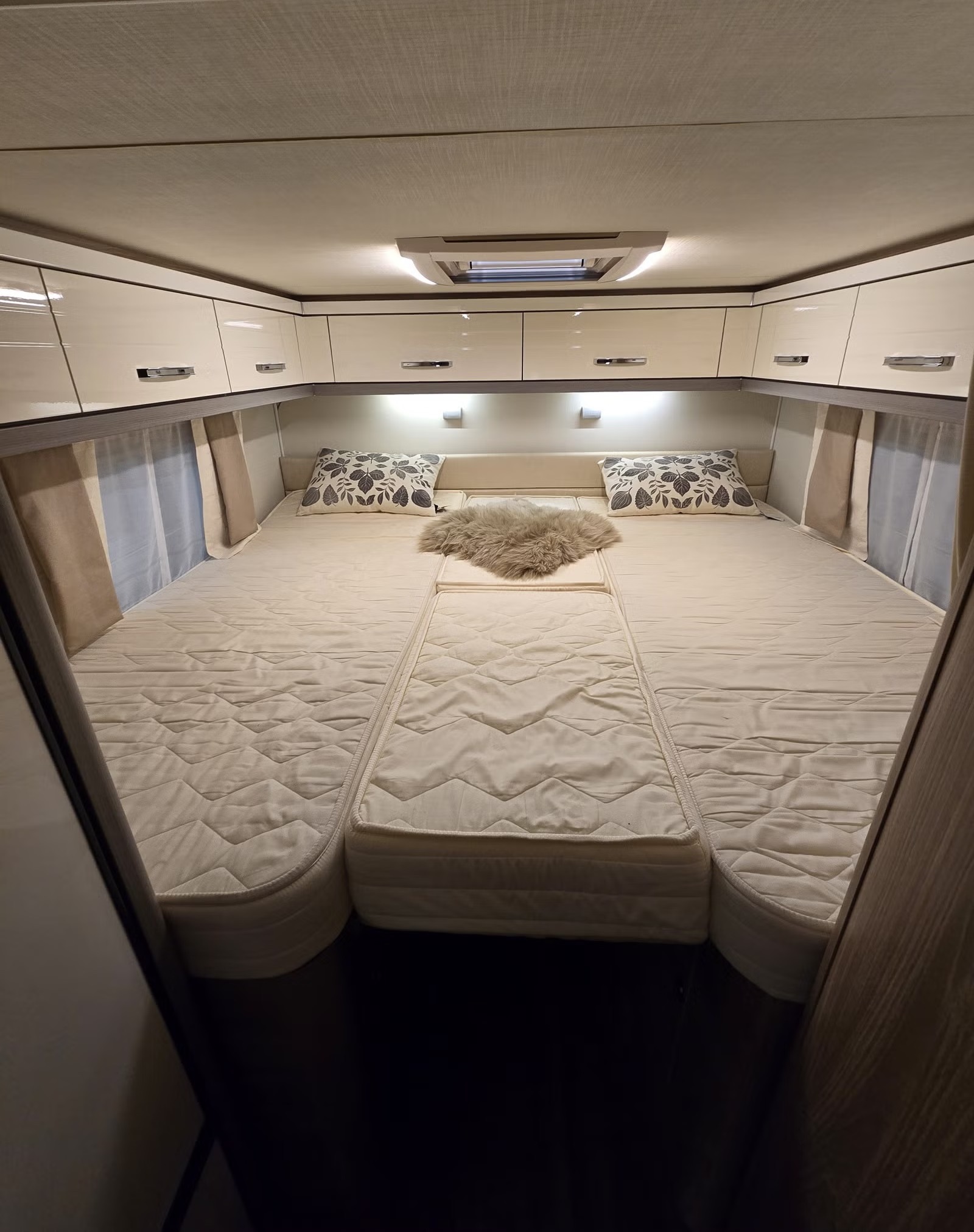 BÜRSTNER AVIANO 690 G - Image 16