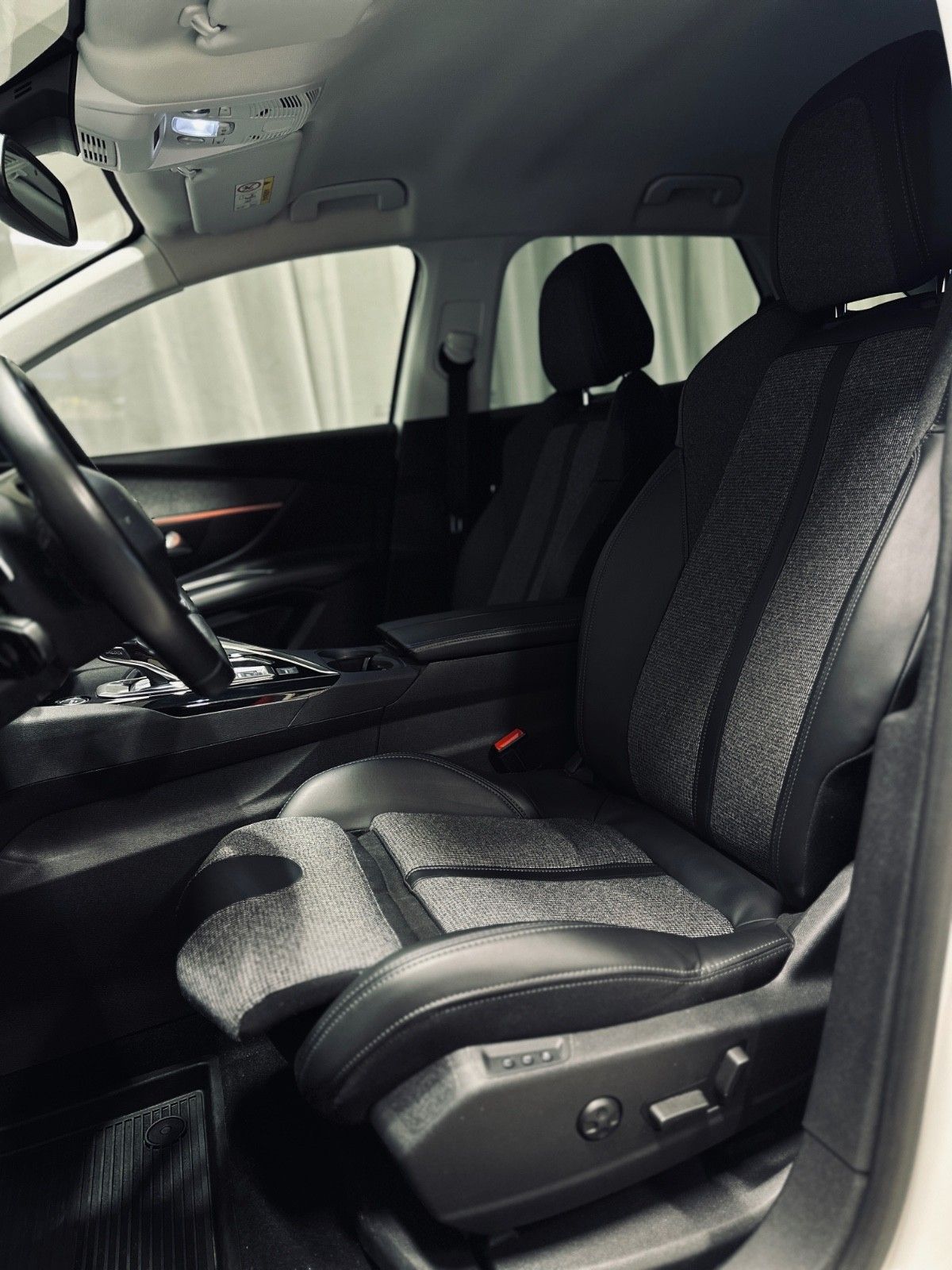 PEUGEOT 3008 II 1.5 BLUEHDI 130CH S&S ALLURE PACK - Image 5